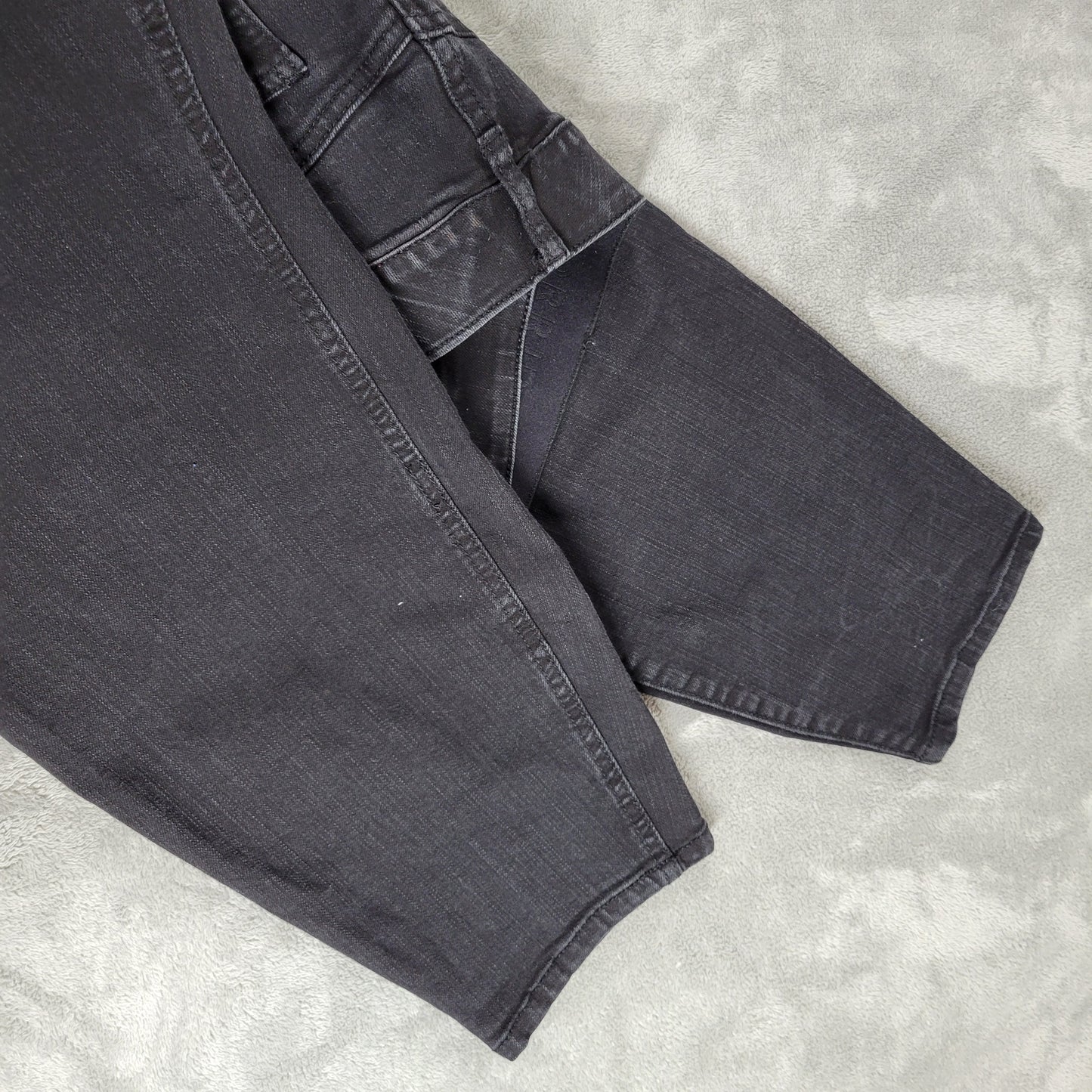 Torrid Black Skinny Cropped Jeans Size 24 Plus Bombshell Elastic Waist SKI27E