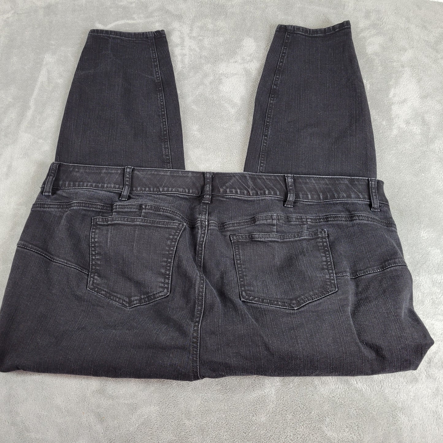 Torrid Black Skinny Cropped Jeans Size 24 Plus Bombshell Elastic Waist SKI27E