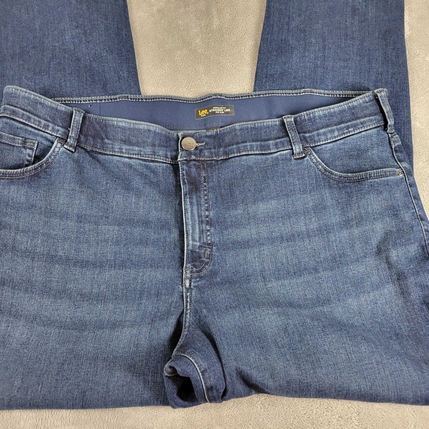 Lee Jeans Womens 22W Long Flex Motion Mid Rise Dark Blue Wash Straight SL117E