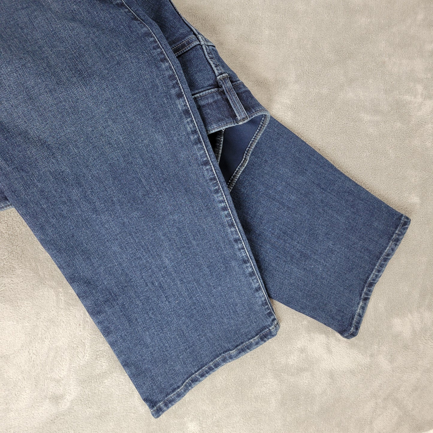 Lee Jeans Womens 22W Long Flex Motion Mid Rise Dark Blue Wash Straight SL117E
