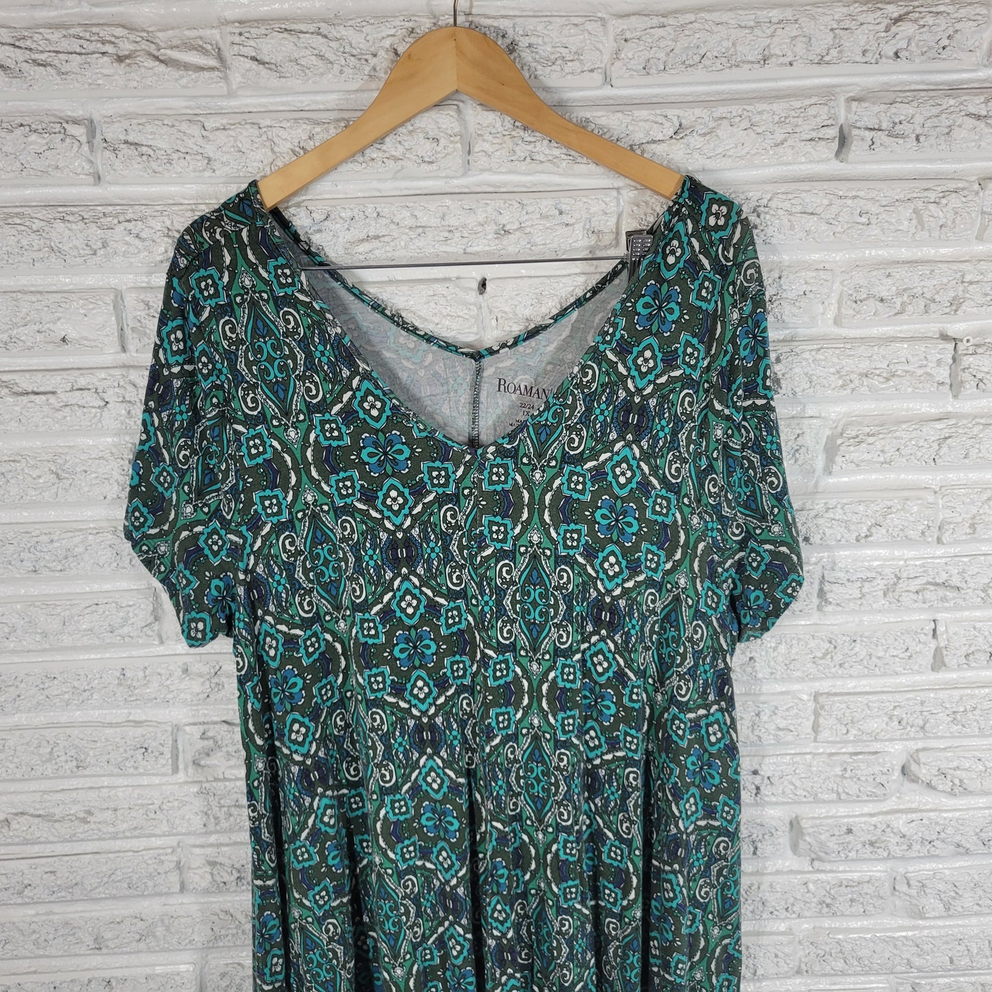 Roaman's Womens Tunic 1X Green Blue Geometric V-Neck Short Sleeve GEO163XE