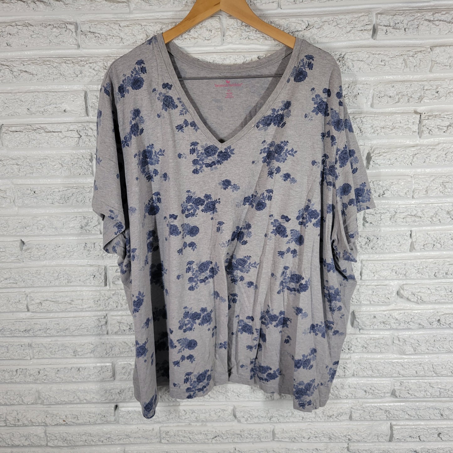 Woman Within 5X Tunic Tee Shirt Plus Blue Gray Floral V-Neck FLO51E