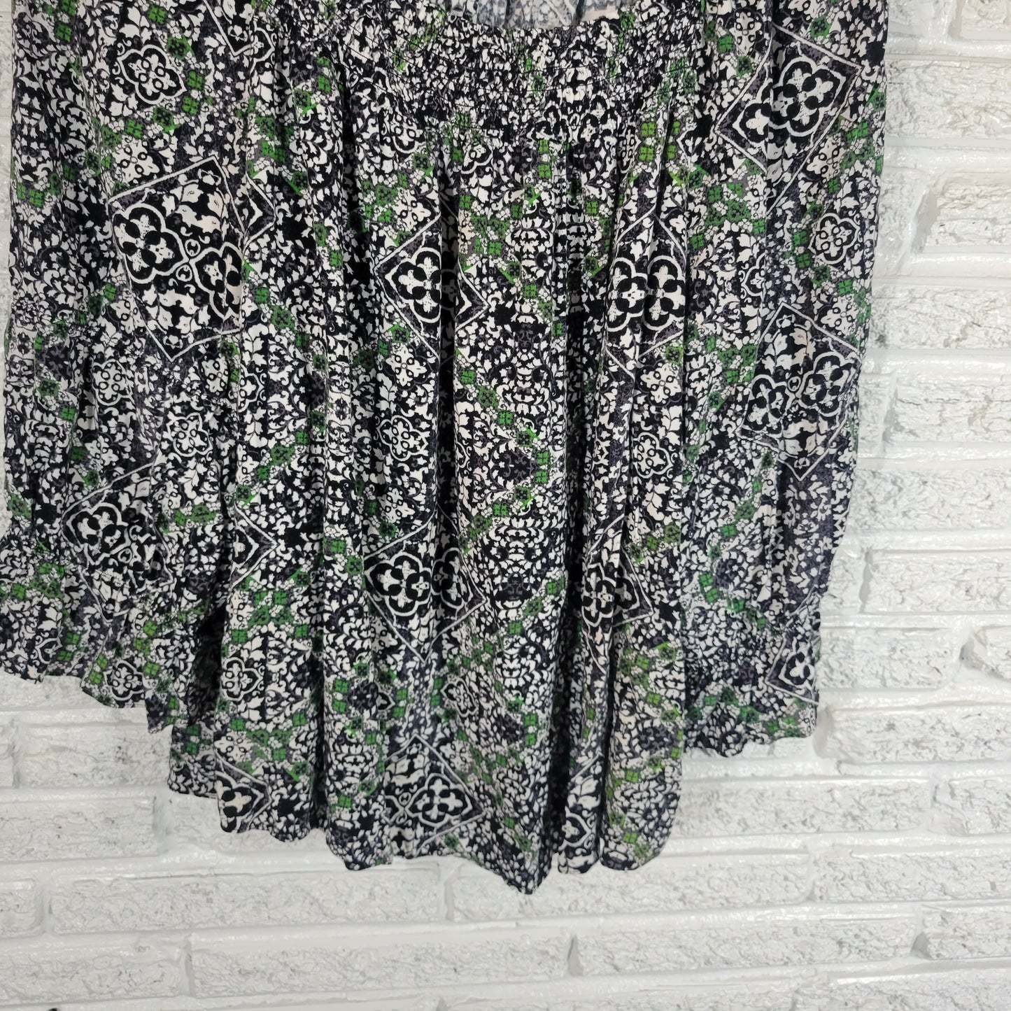 Cato Est 1946 Womens Tunic 18W/20W Black Green Geometric Boat Neck GEO160E