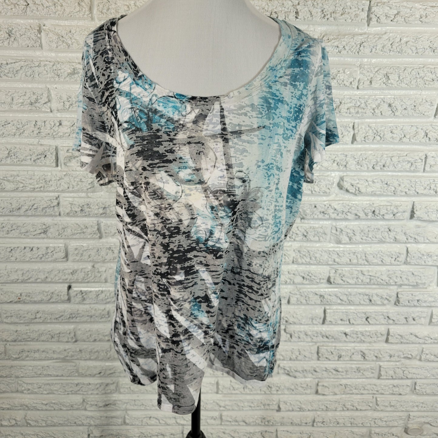 Coldwater Creek 1X Women Blue Gray Floral Burnout Sheer Crewneck Tee FLO253XE