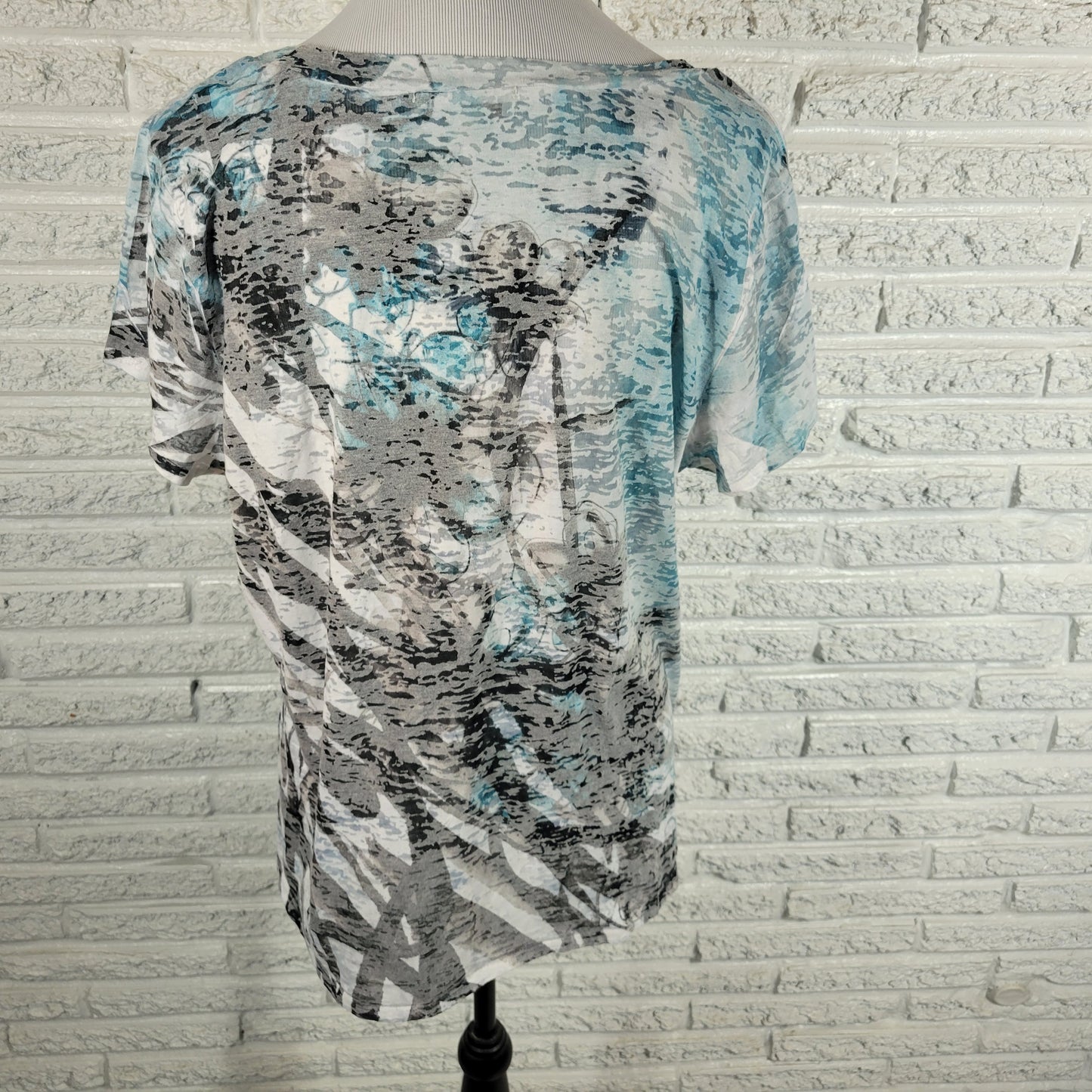 Coldwater Creek 1X Women Blue Gray Floral Burnout Sheer Crewneck Tee FLO253XE