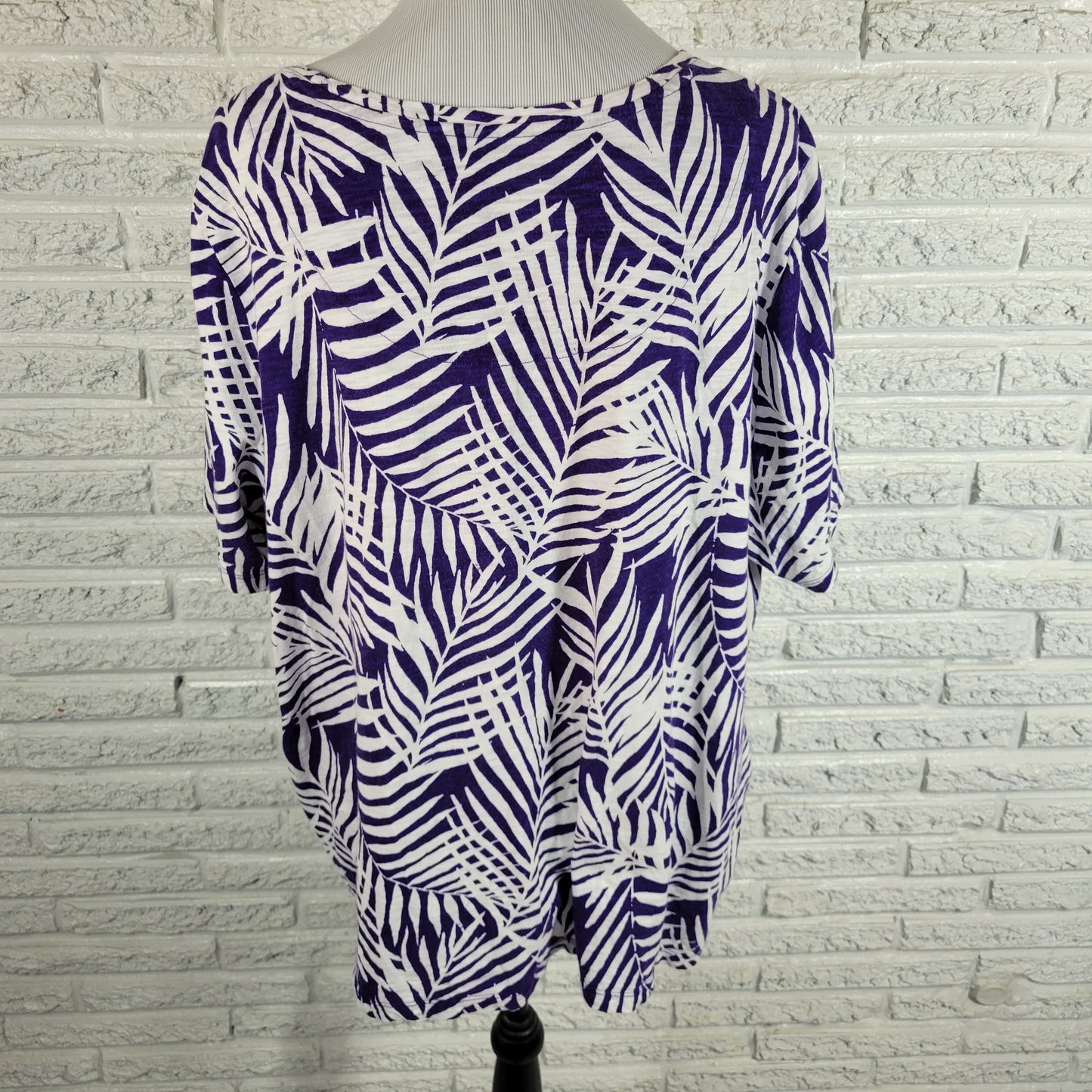 Catherines T Shirt Womens 2X Purple White Floral Cotton Crew Neck FLO253E
