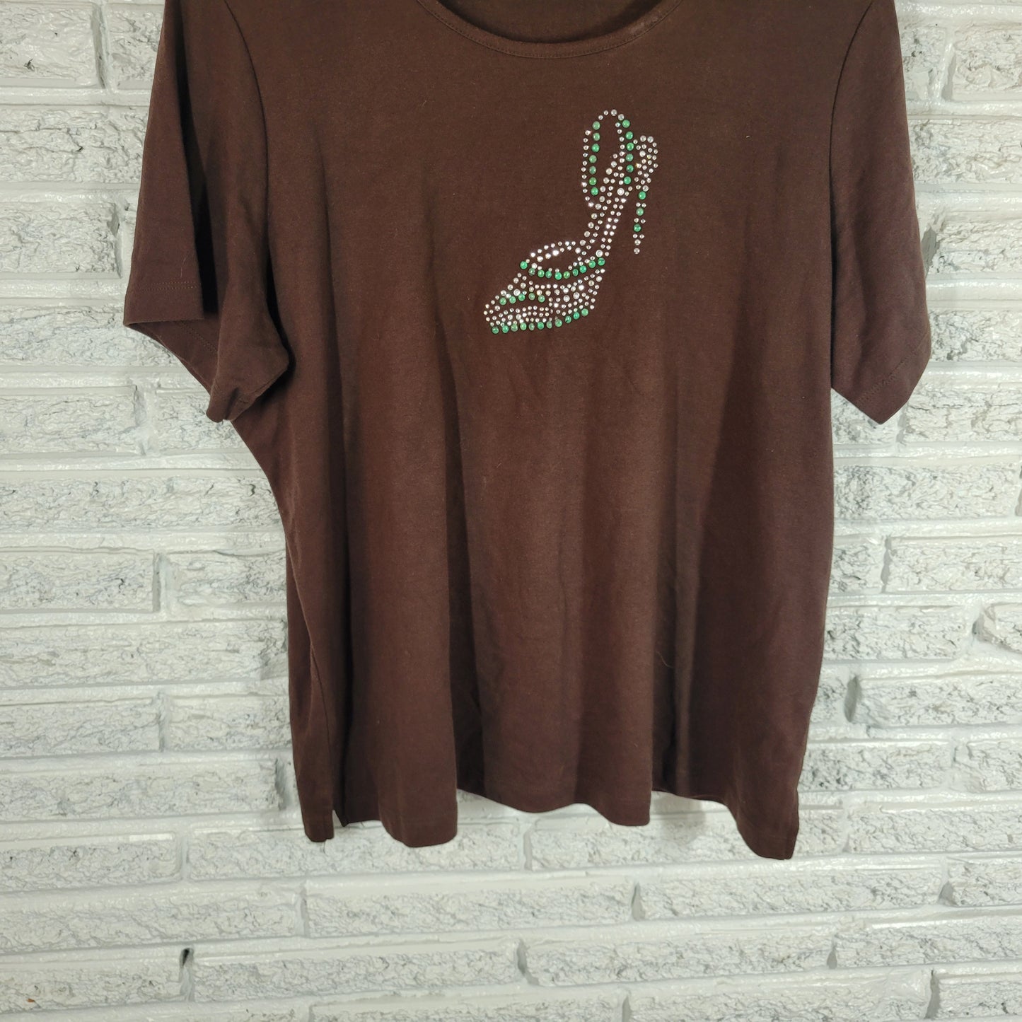 Quacker Factory T Shirt Womens 1X Brown Stiletto Shoe Rhinestone Cotton BRO10E