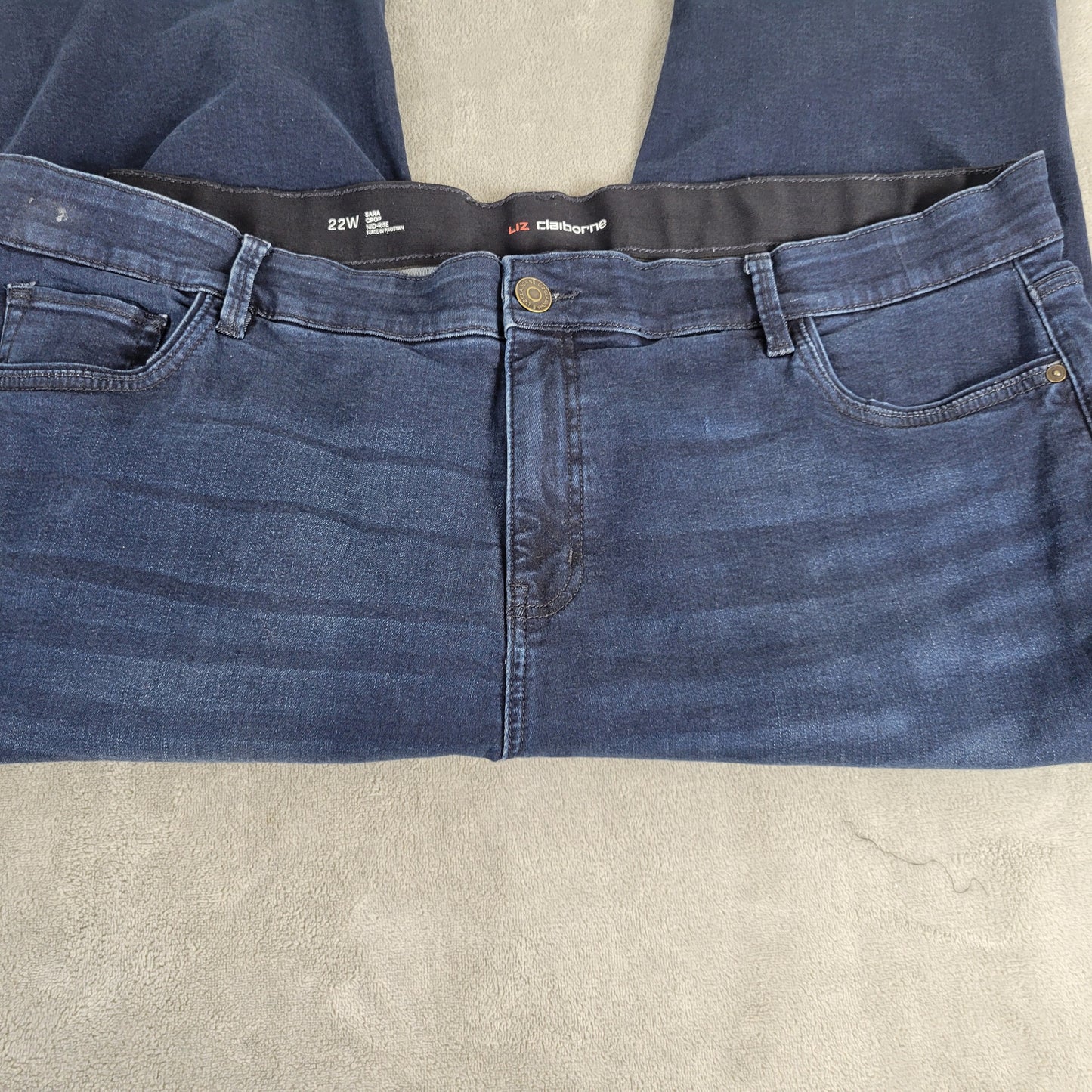 Liz Claiborne Womens Jeans 22W Dark Blue Capri Denim Sara Crop CAP18E