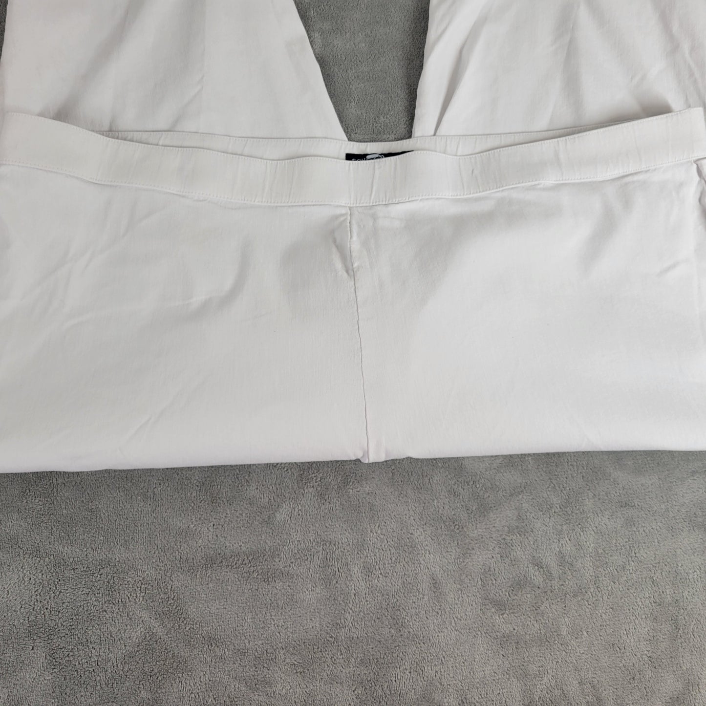 Counterparts White Capri Pants 24W Grommet Hem Elastic Waist Travel WHI8E