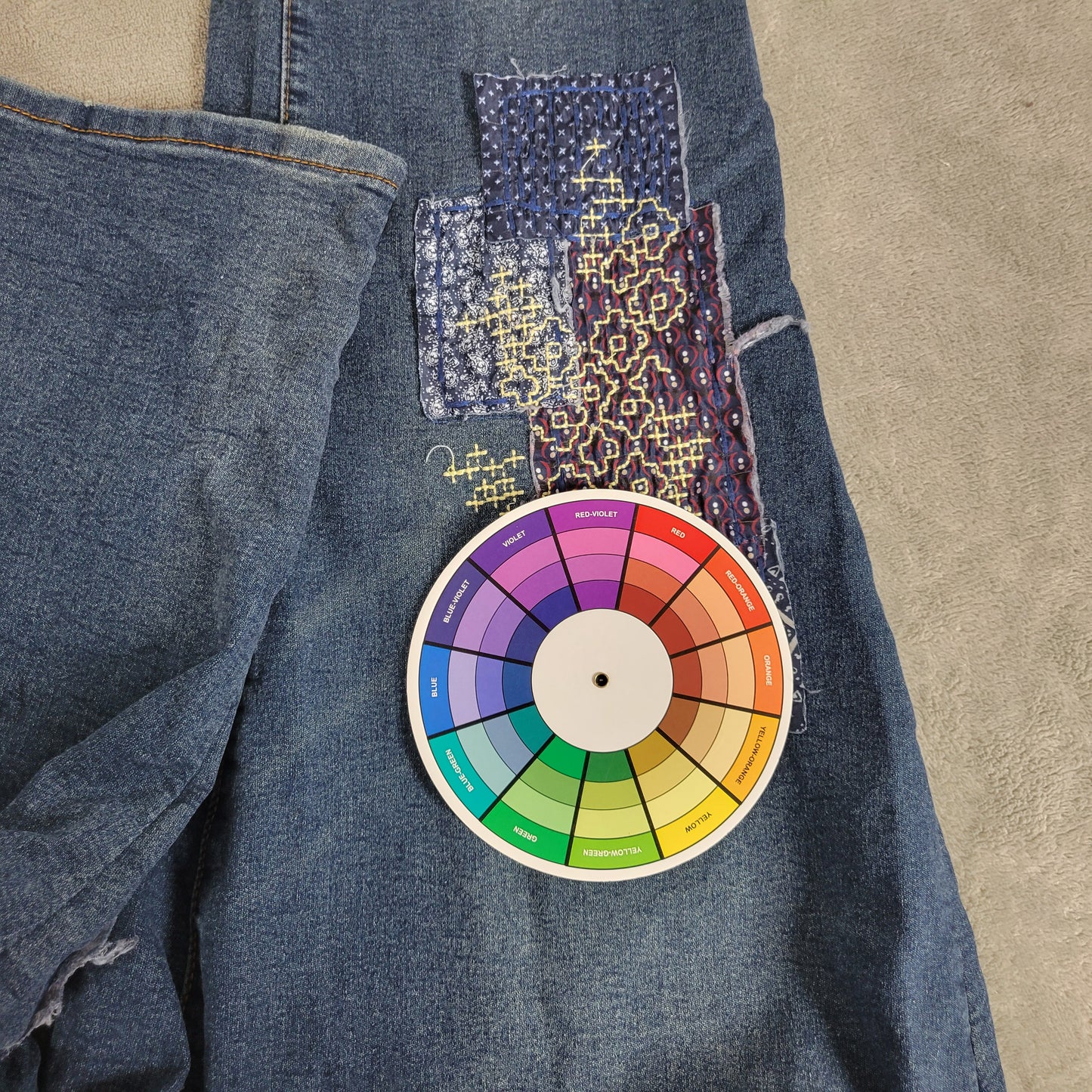 Cato 1946 Patchwork Capri Jeans 20W Plus Distressed Embroidered Dark Wash CAP22E