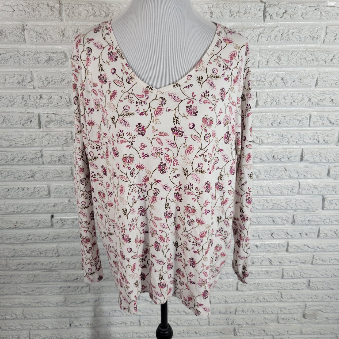 Croft & Barrow 2X Plus Size Cotton T Shirt Long Sleeve V Neck Floral FLO46E