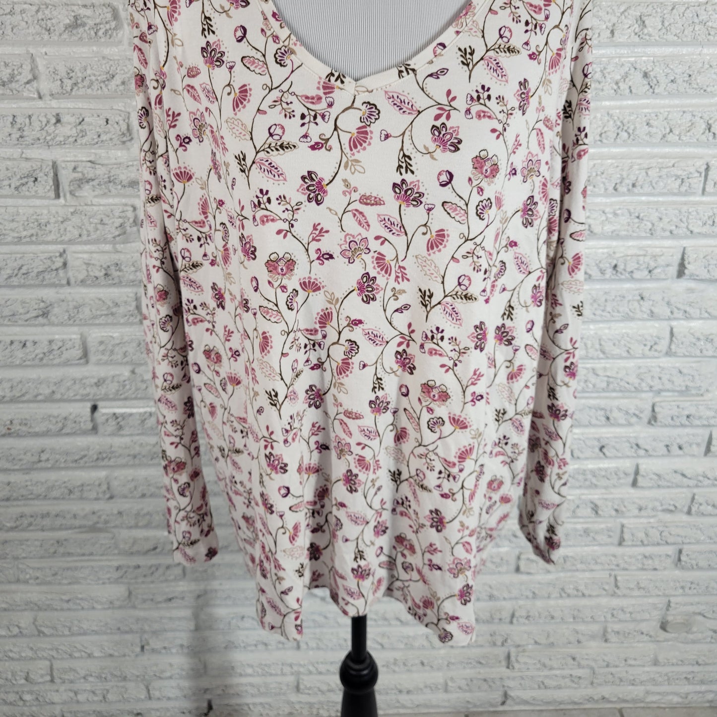 Croft & Barrow 2X Plus Size Cotton T Shirt Long Sleeve V Neck Floral FLO46E