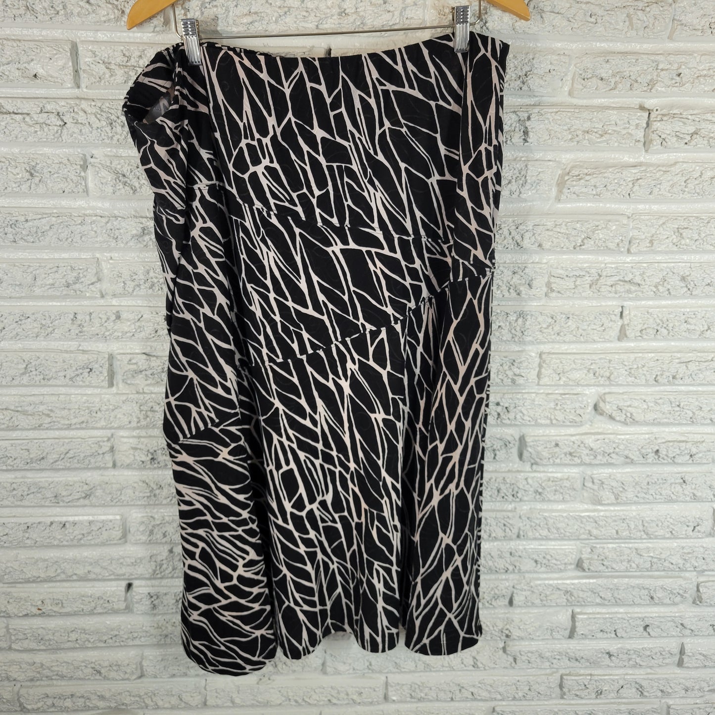 JM Collection XXL Skirt Black White Animal Print Midi A-Line Plus Size ANI53E