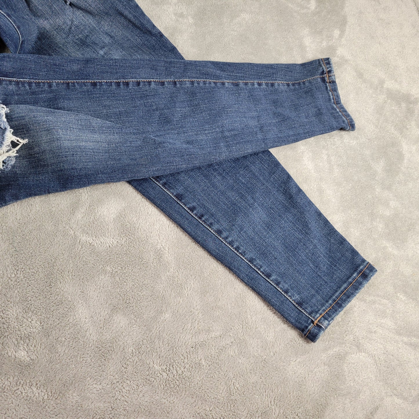 Maurices M Jeans Womens Skinny XL X-Long Dark Wash Distressed Tall SKI10E