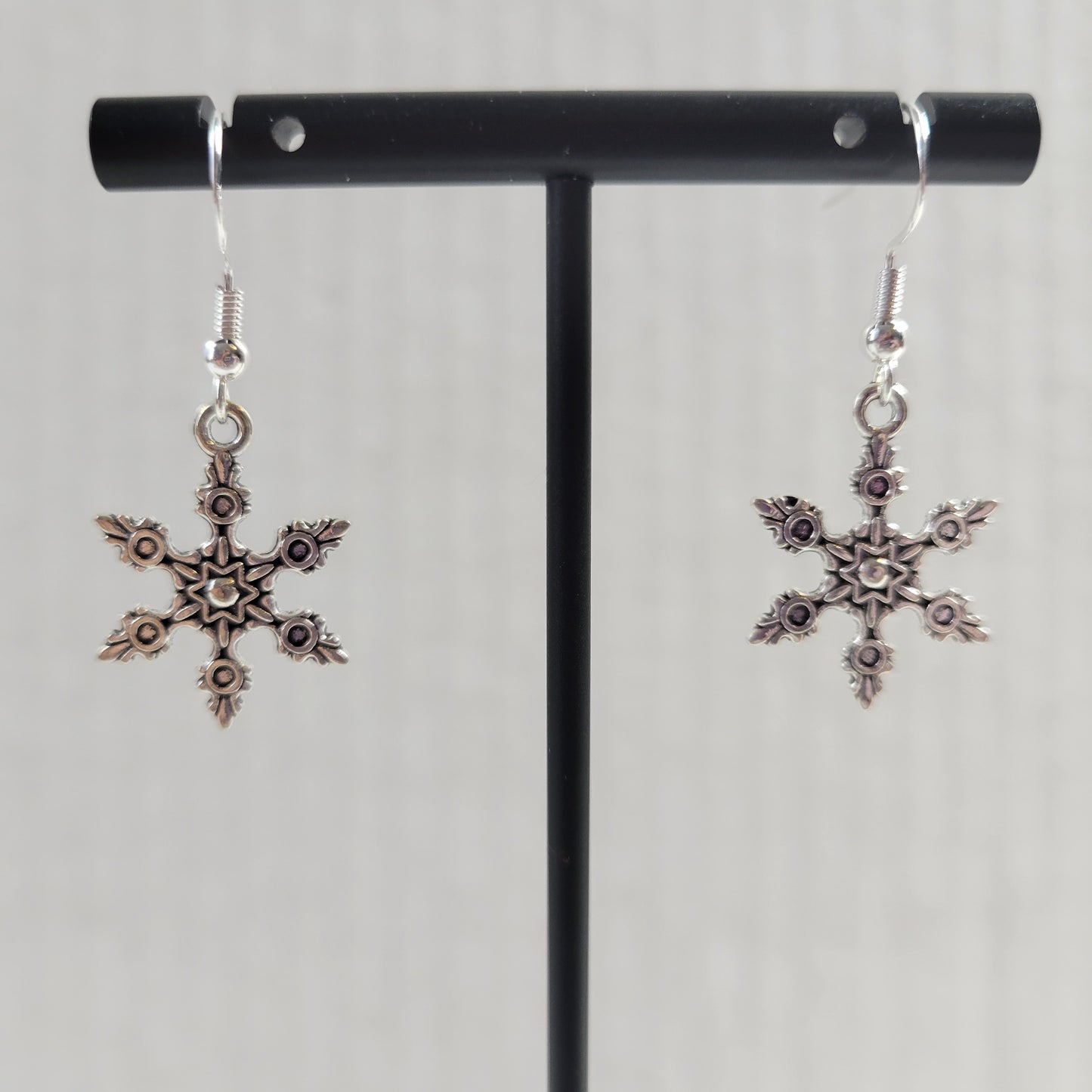 Silver Snowflake Dangle Earrings Starburst Winter Christmas Gift Jewelry E164E