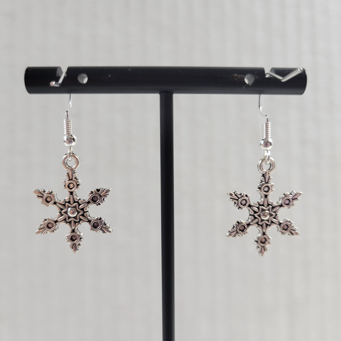 Silver Snowflake Dangle Earrings Starburst Winter Christmas Gift Jewelry E164E