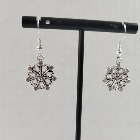 Silver Snowflake Dangle Earrings Beaded Winter Christmas Charm Jewelry E169E