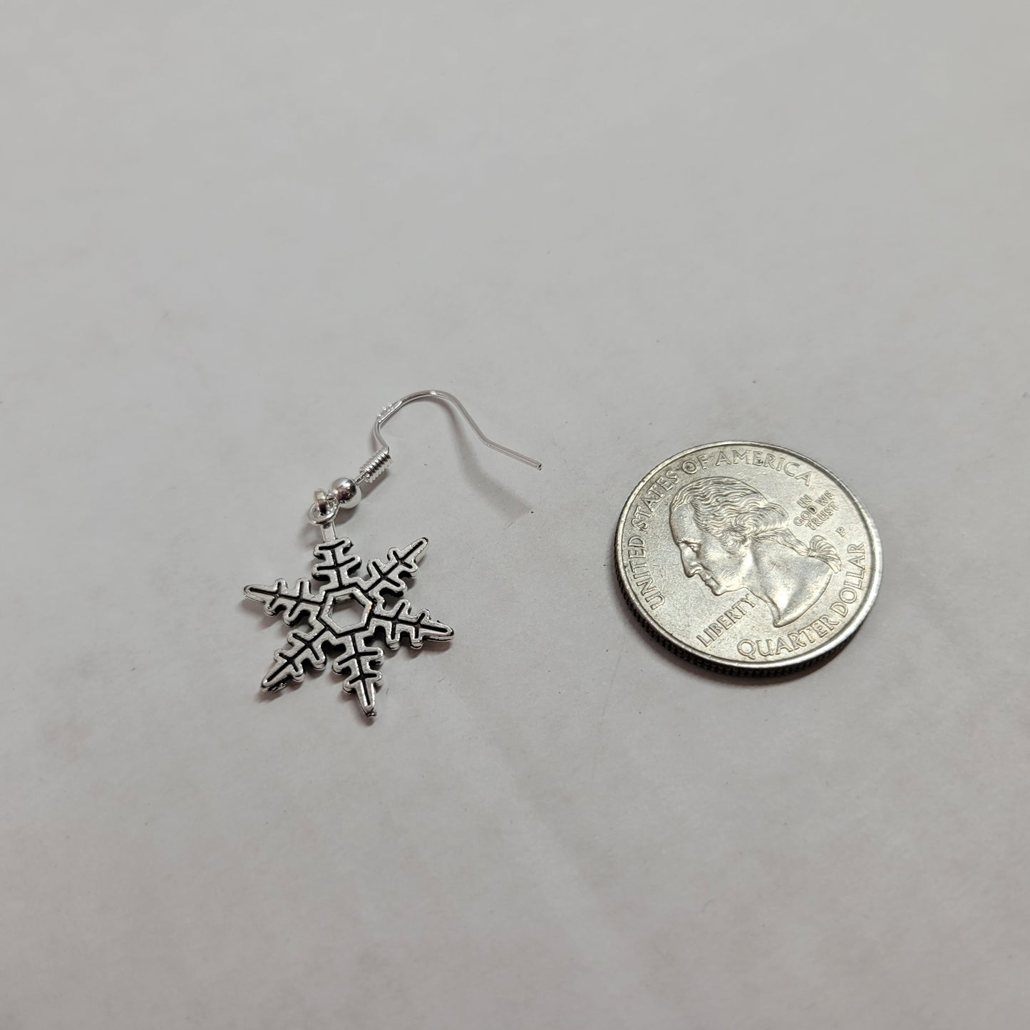 Silver Snowflake Dangle Earrings Small Winter Christmas Charm Drop Jewelry E172E