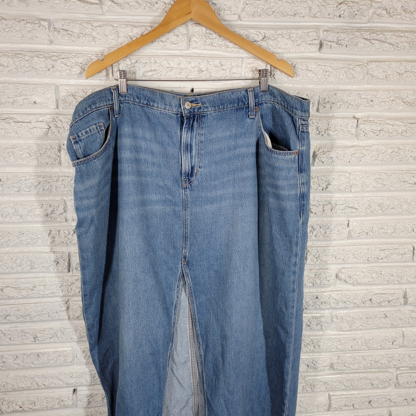 Old Navy Womens Plus Denim Skirt Long Front Slit Medium Wash Pencil SWE112E
