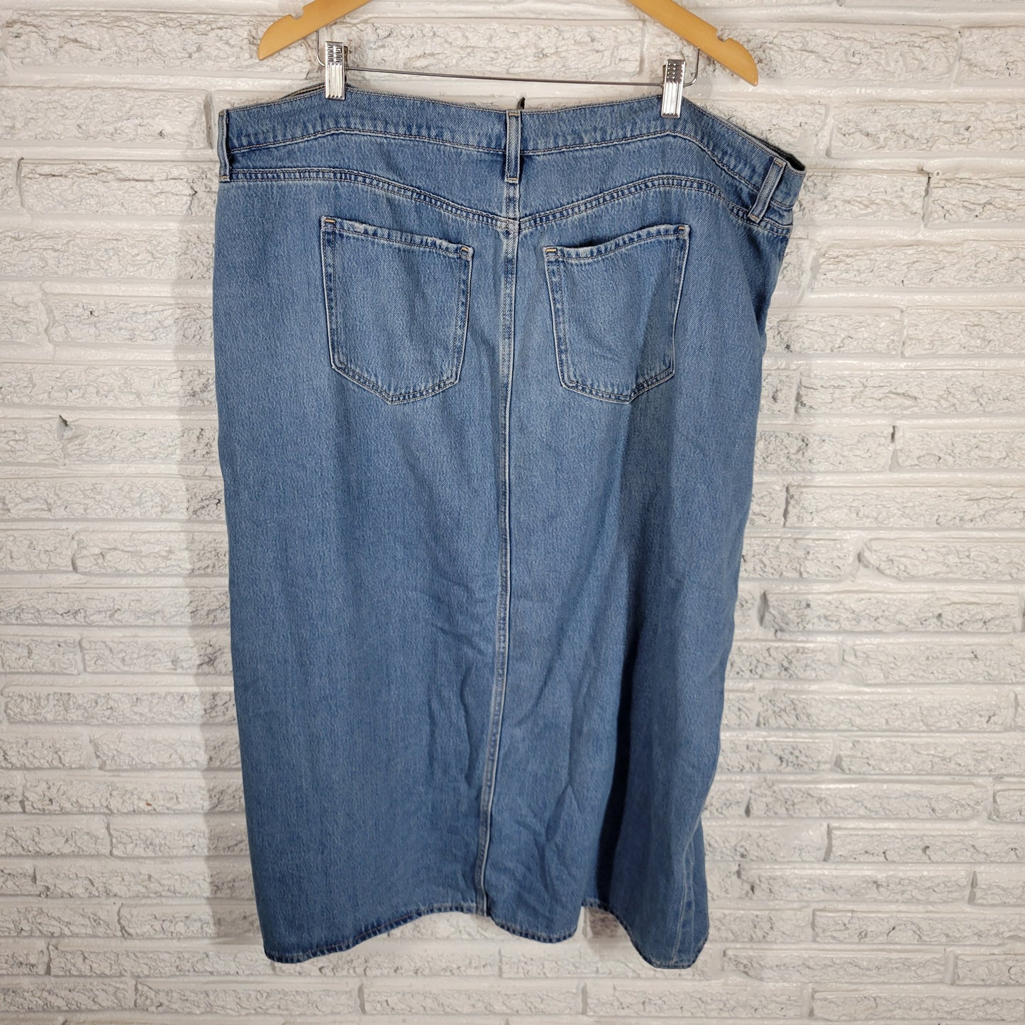 Old Navy Womens Plus Denim Skirt Long Front Slit Medium Wash Pencil SWE112E