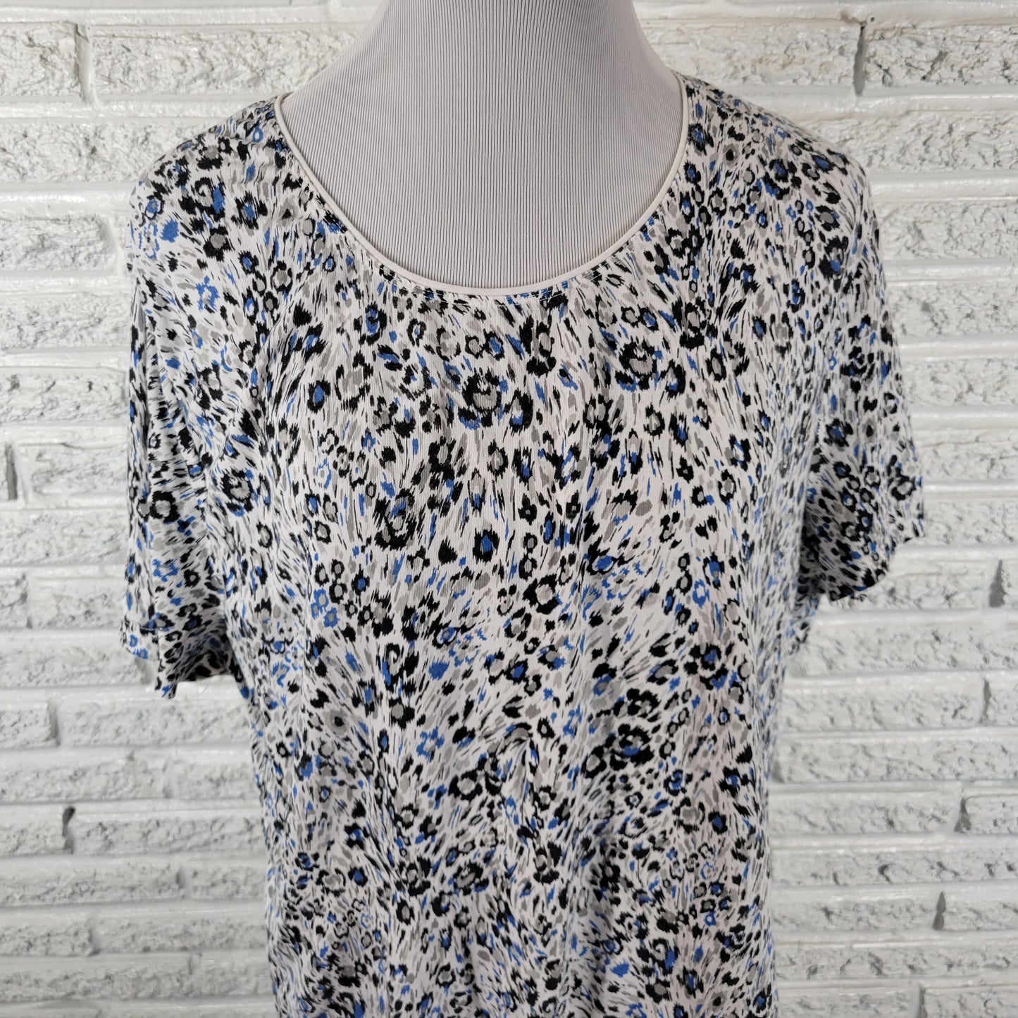 Apt 9 Top XL Womens Gray Studded Pullover Knit Shirt Edgy Long Sleeve GRA58E