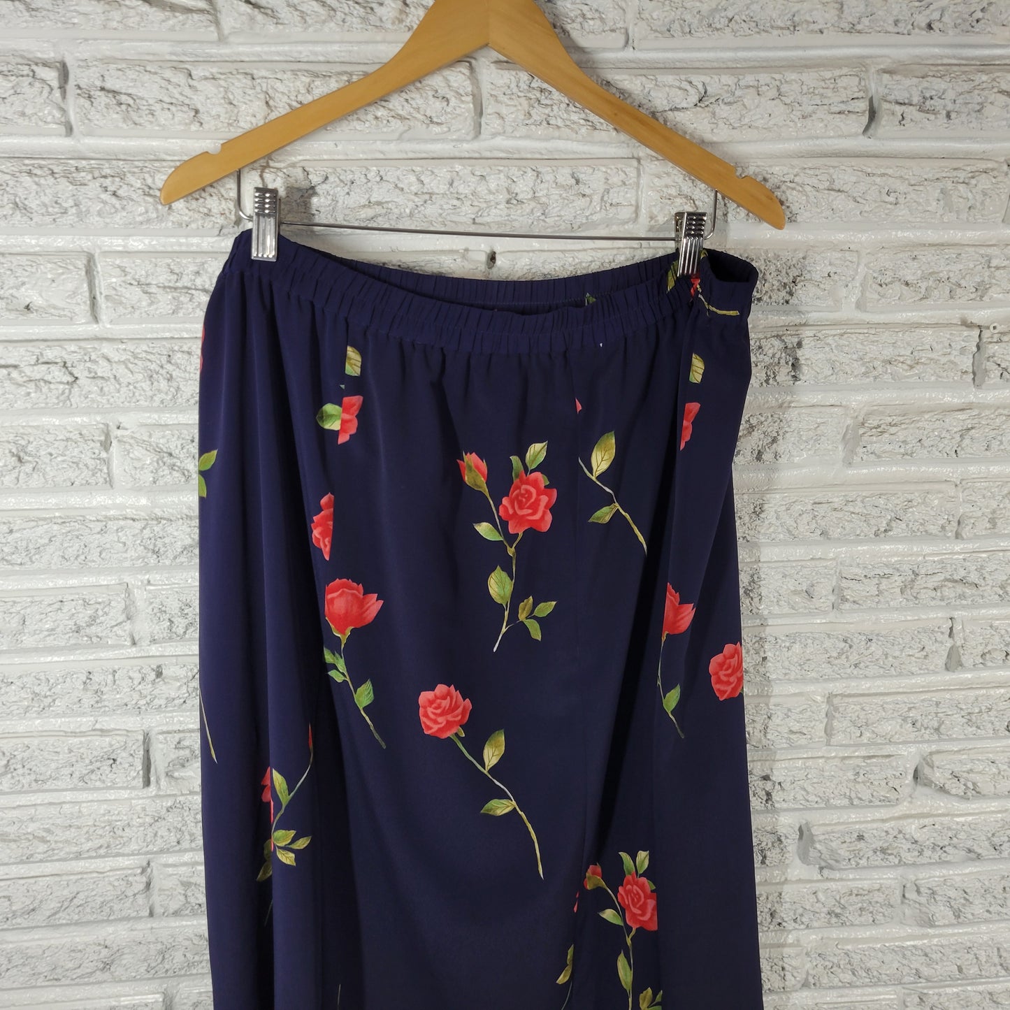 Maggie Barnes Skirt 16W Womens Blue Red Floral Midi Pencil Pull On FLO233E