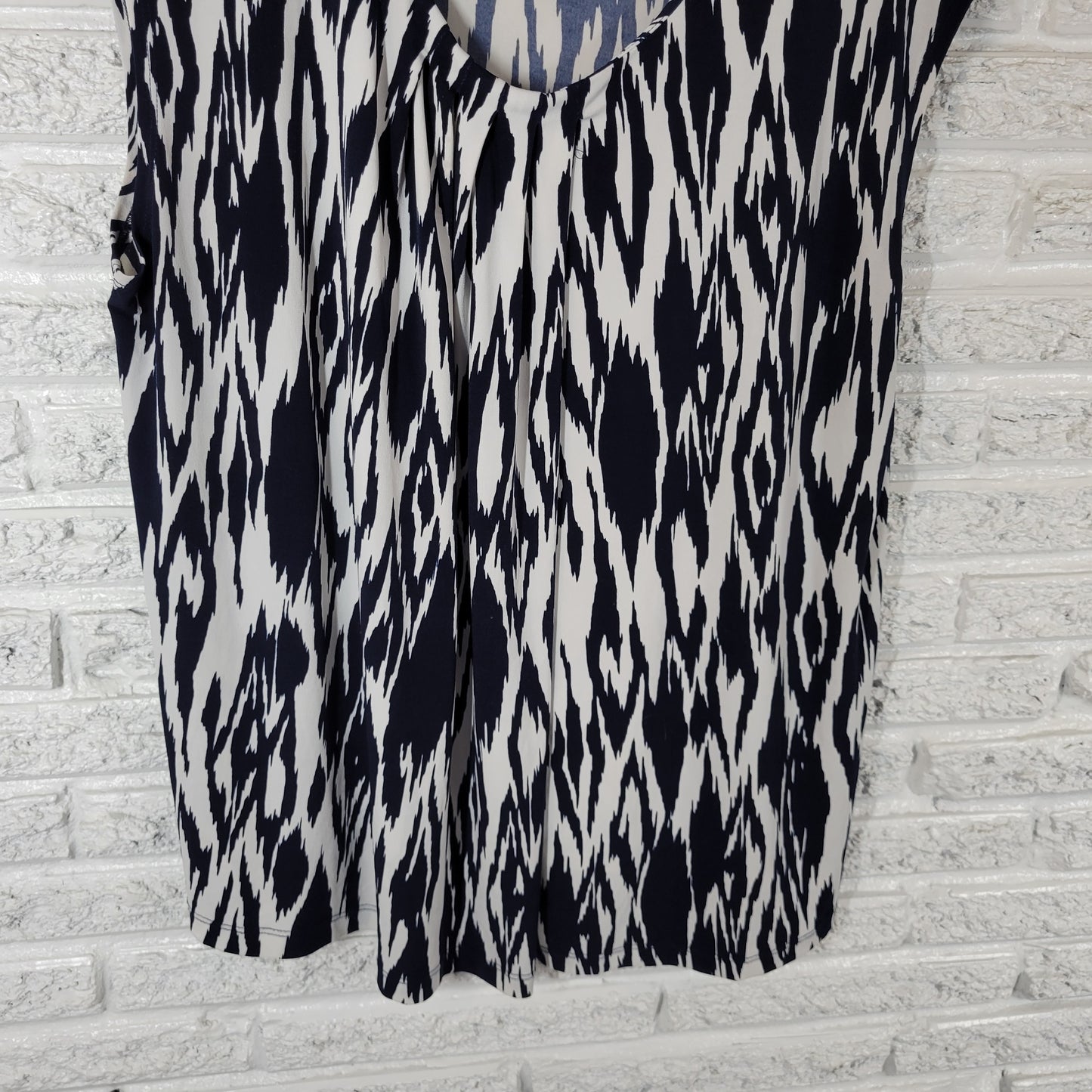 Anne Klein Top 1X Womens Blue White Watercolor Pleated Blouse Sleeveless WAT73E
