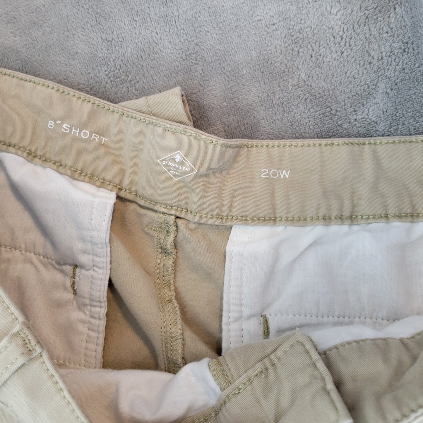 St John's Bay Shorts 20W Womens Beige Chino Elastic Waist Stretch A6E