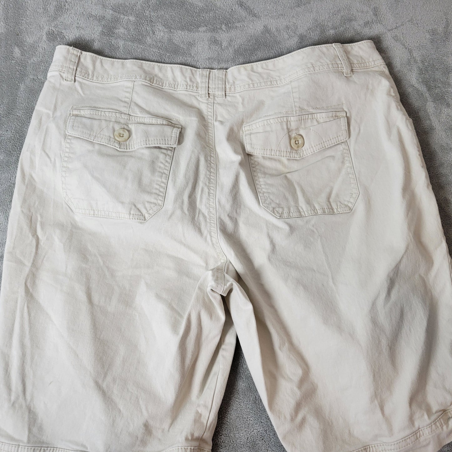 Gloria Vanderbilt Shorts 18 Plus Womens Off White Casual Elastic Waist WHI9E
