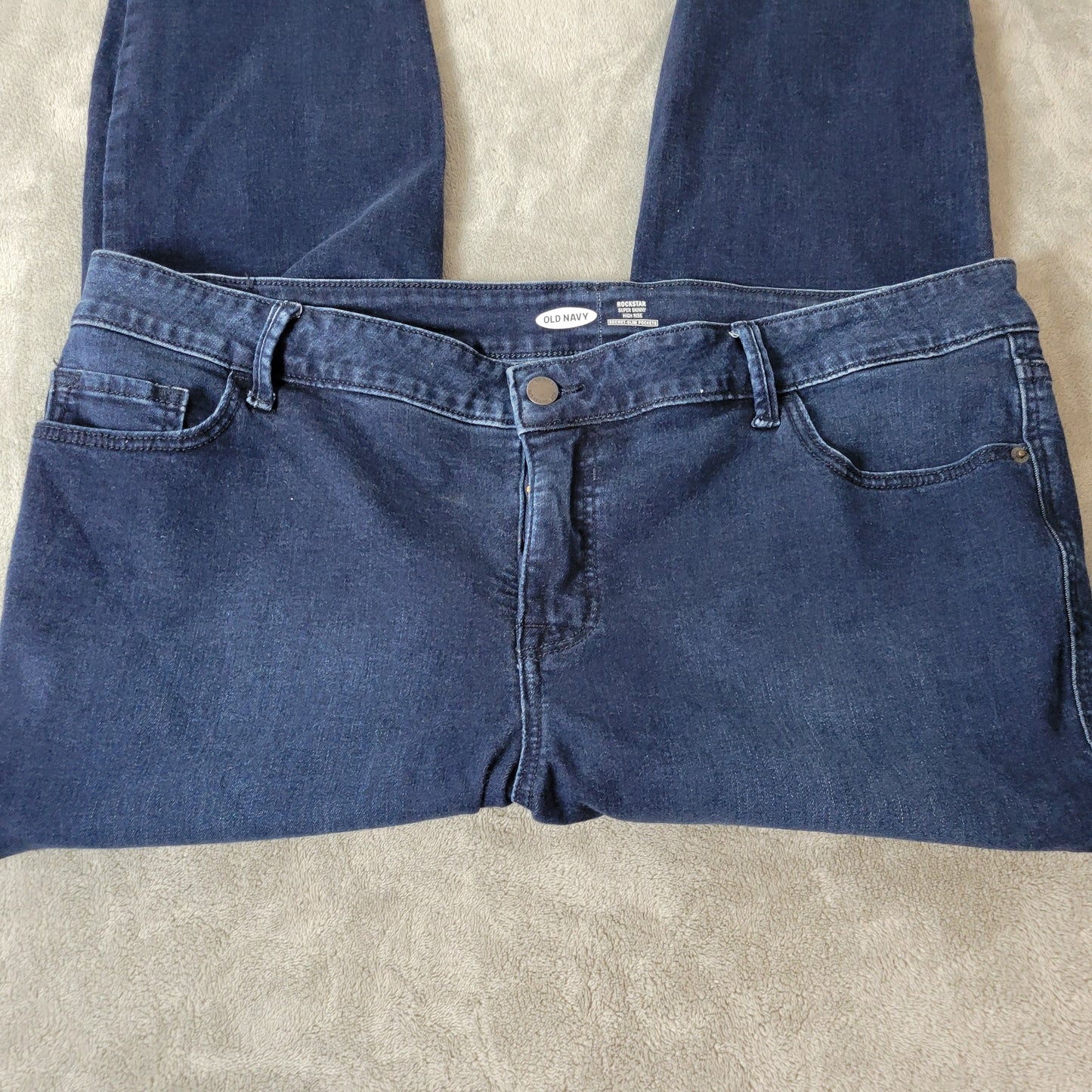 Old Navy Rockstar Super Skinny Jeans Size 20S 20 Short Dark Distressed SKI28E