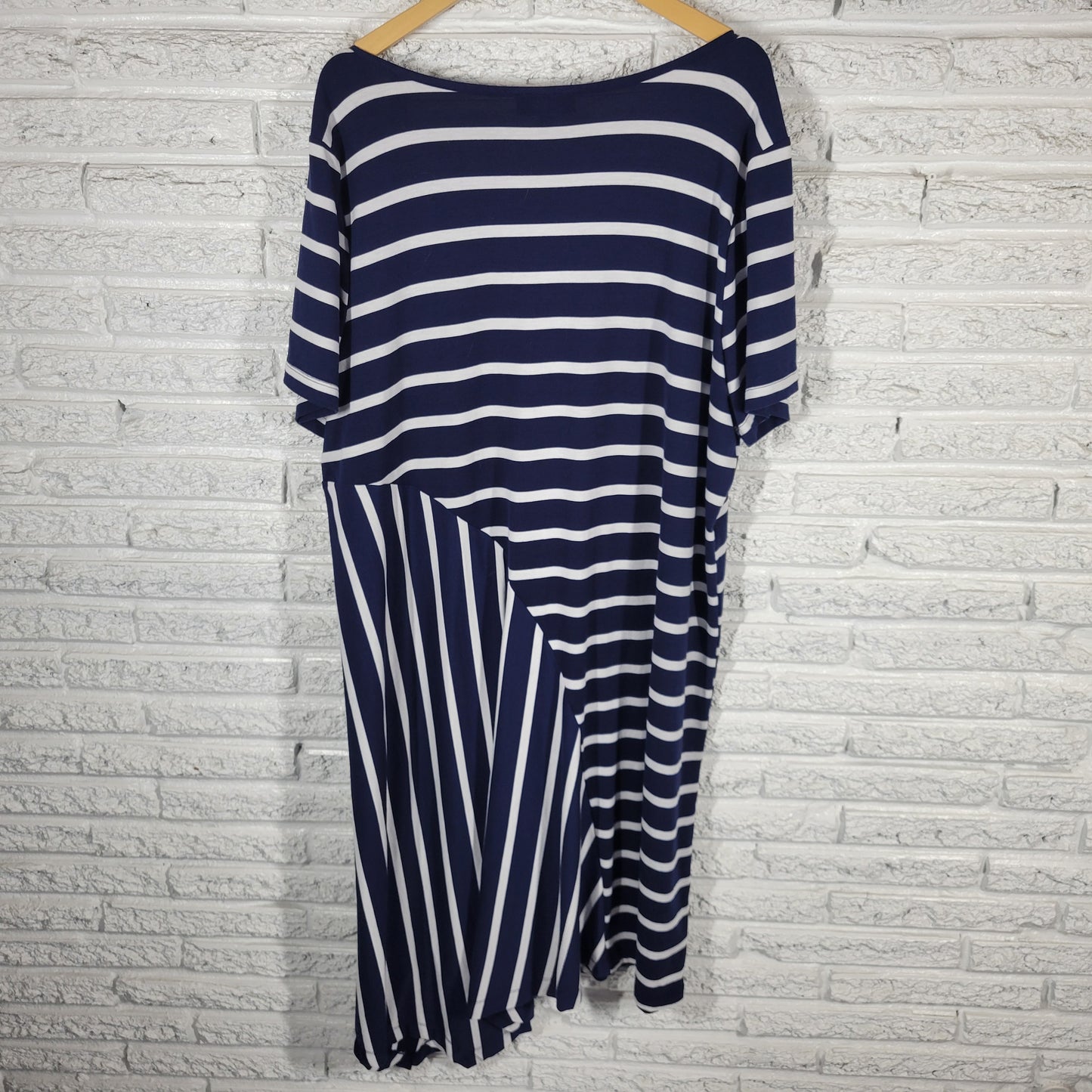Lane Bryant Blue White Striped Asymmetric Hem Dress XL Plus Short Sleeve STR9E