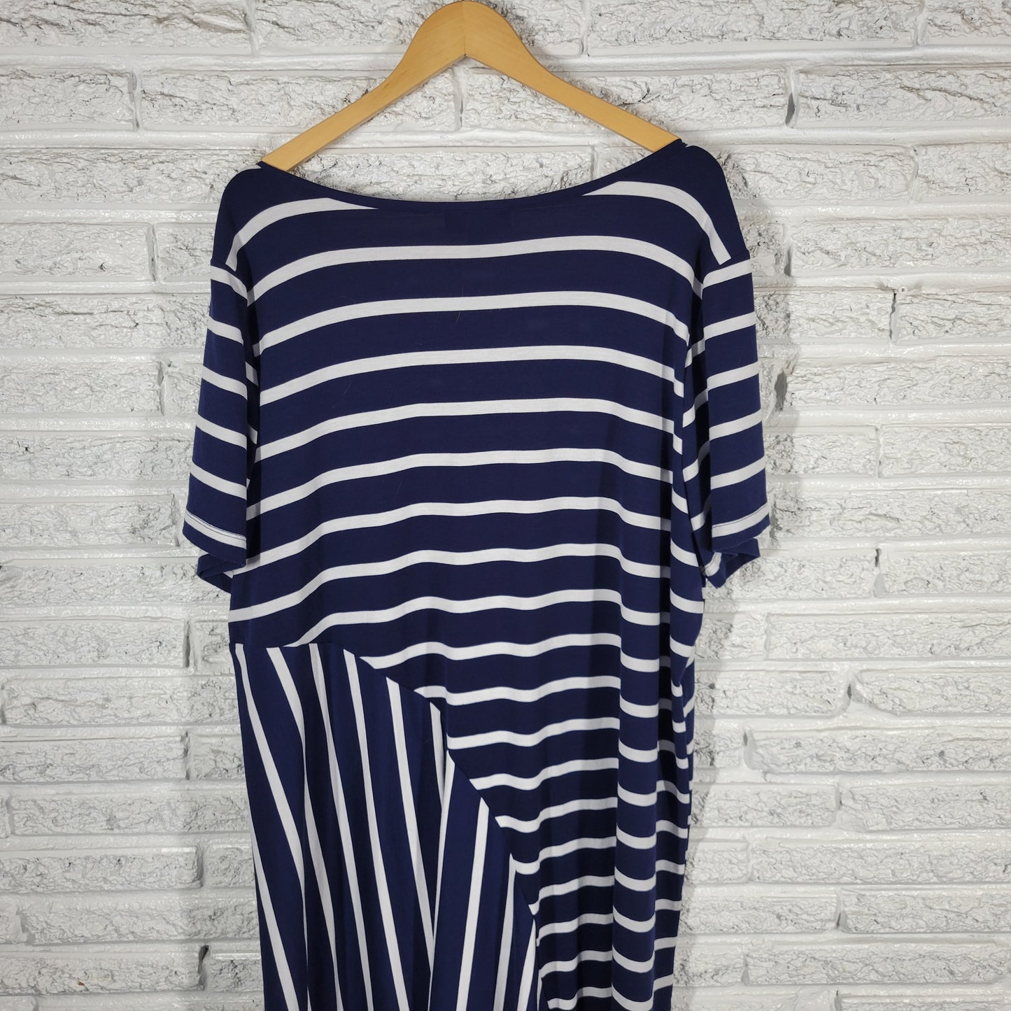 Lane Bryant Blue White Striped Asymmetric Hem Dress XL Plus Short Sleeve STR9E