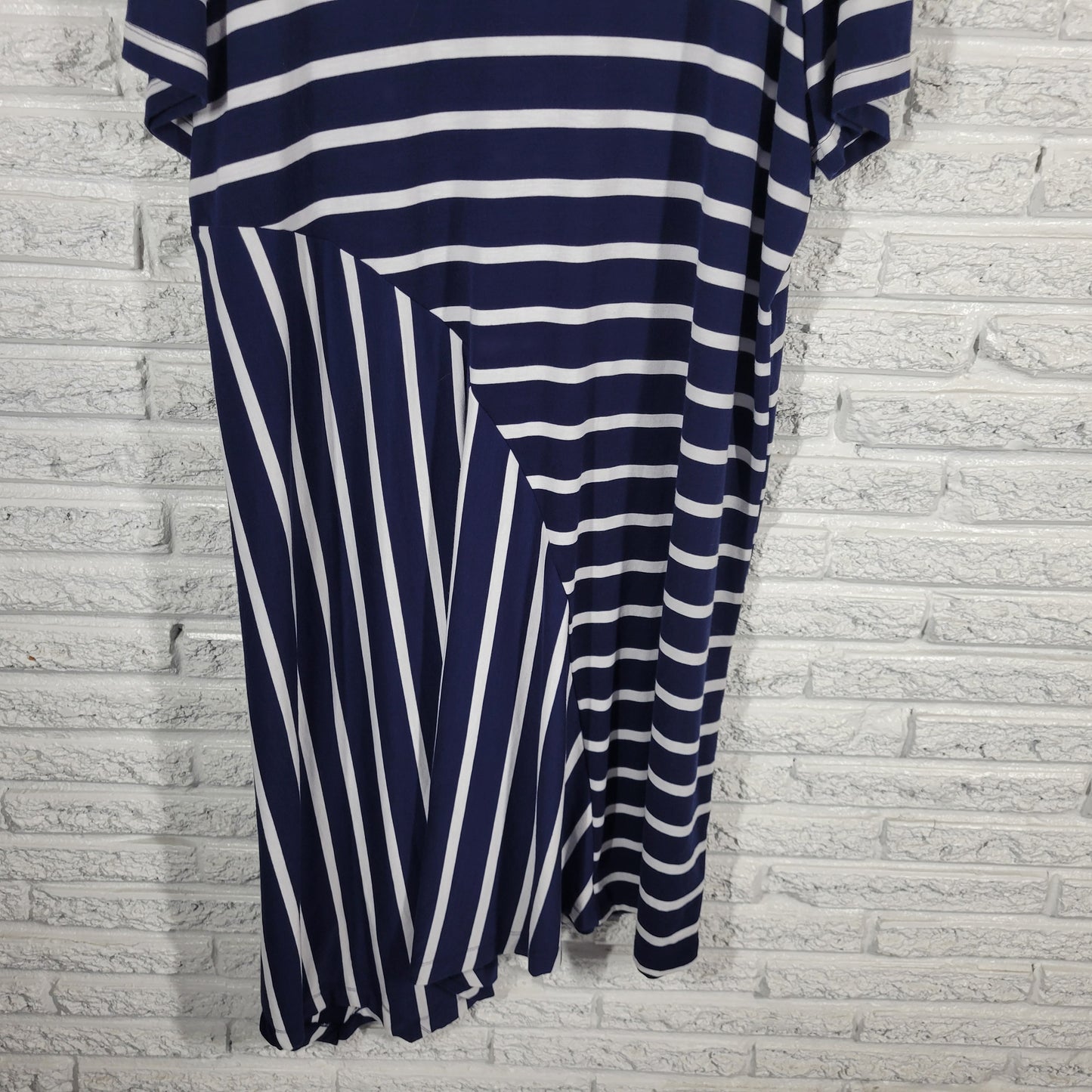 Lane Bryant Blue White Striped Asymmetric Hem Dress XL Plus Short Sleeve STR9E