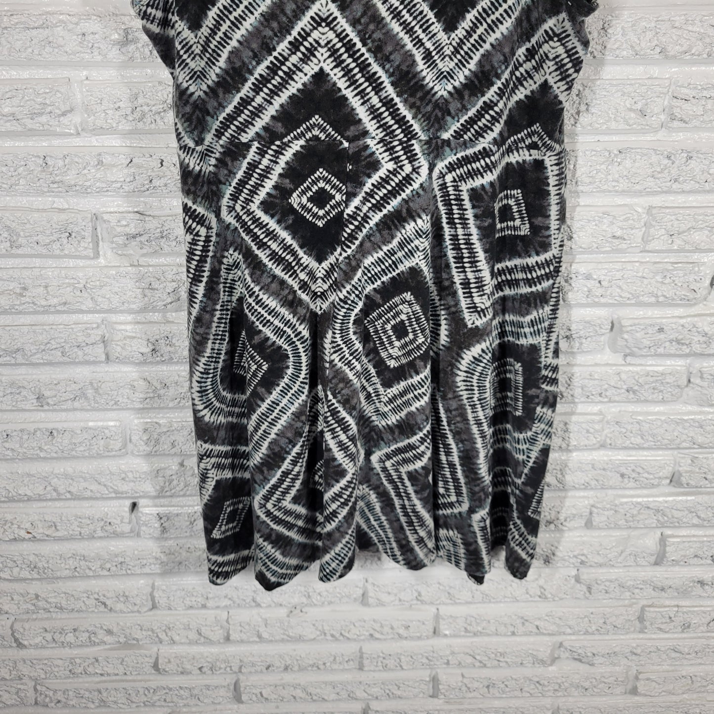 Forever 21 2X Black Gray Tie Dye Geometric Tank Dress Fit Flare Mini TIE10E
