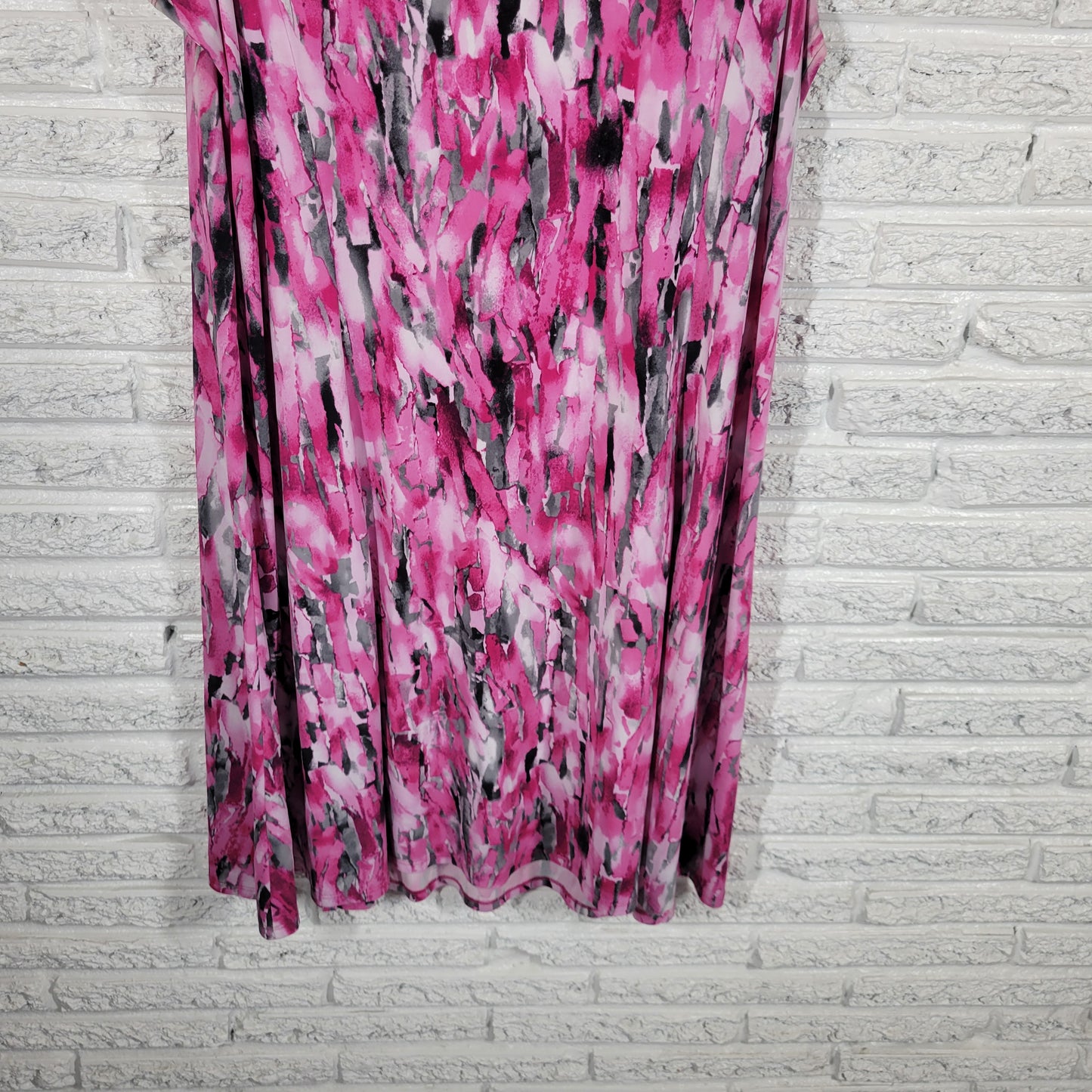 TanJay Gray Pink Watercolor Shift 22W Dress Plus Size Sleeveless Slit WAT96E