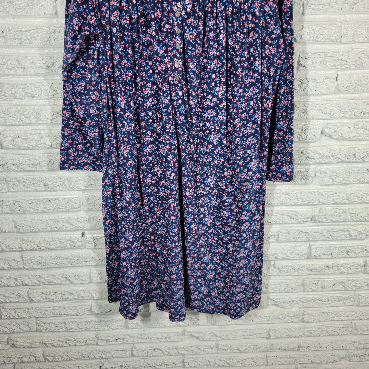 Secret Treasures 2X Velour Nightgown Blue Pink Floral Lace Trim Plus SWE113E