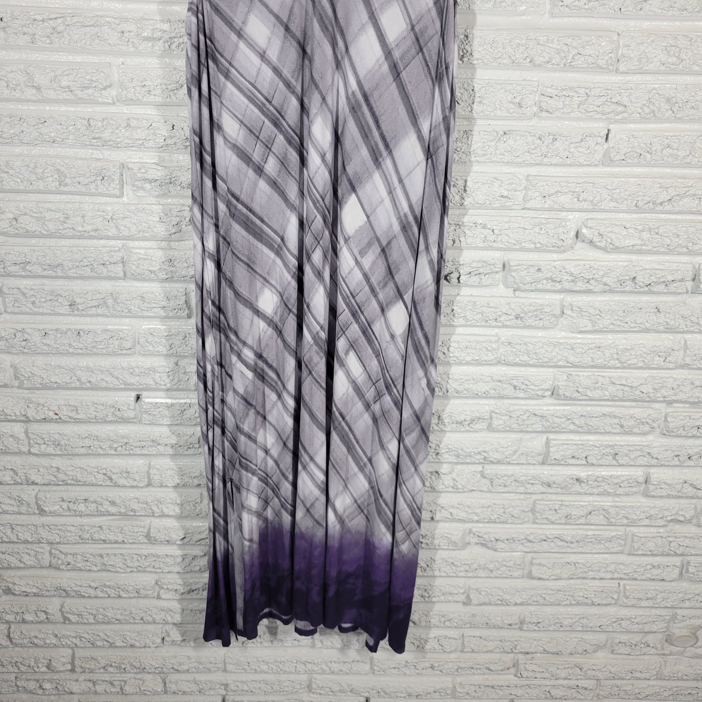 Simply Vera Wang Dress XL Gray Purple Plaid Tie Dye V-Neck Shift Midi PLA14E