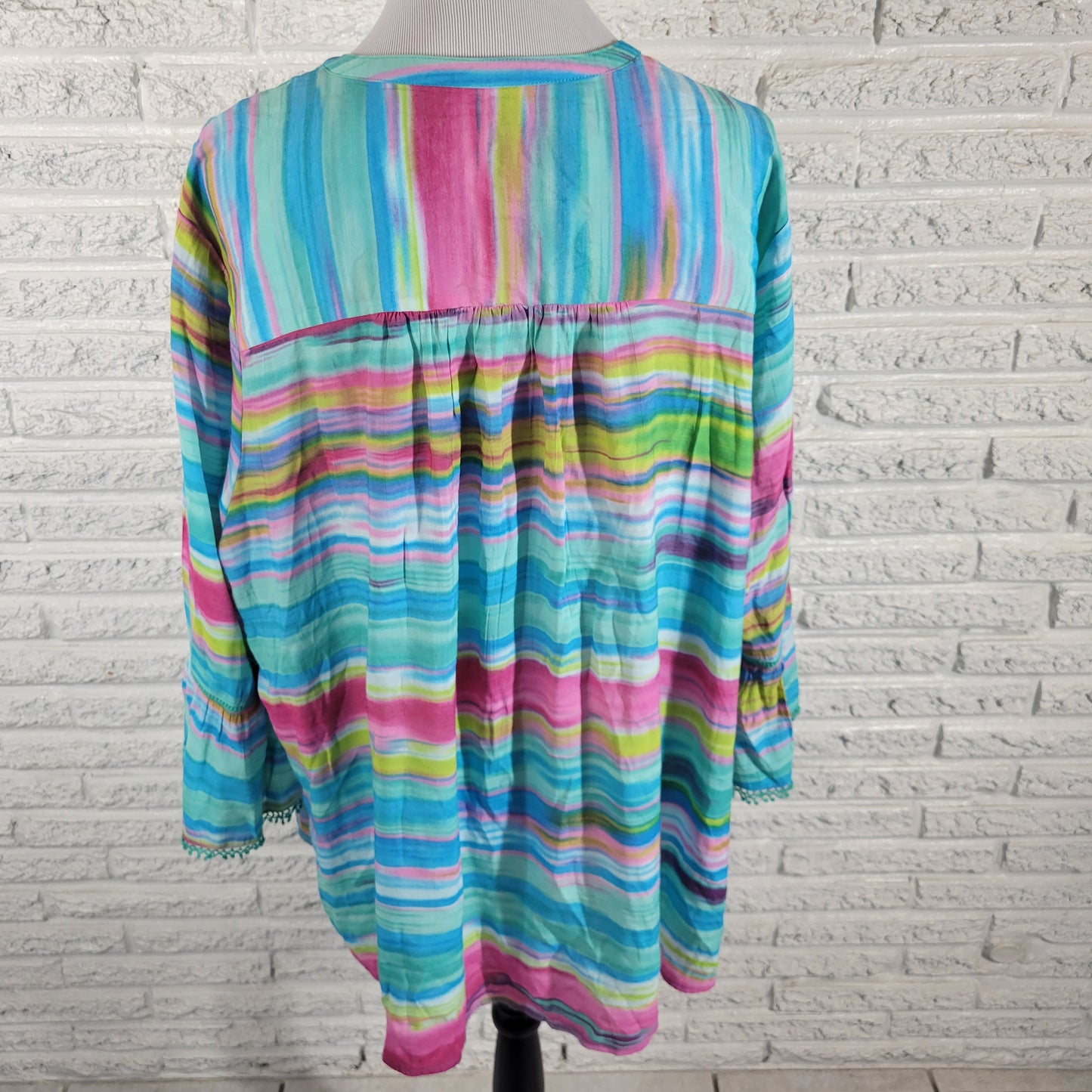 Kim Rogers Womens 2X Watercolor Bell Sleeve Lace Trim Keyhole Neck Top WAT18E