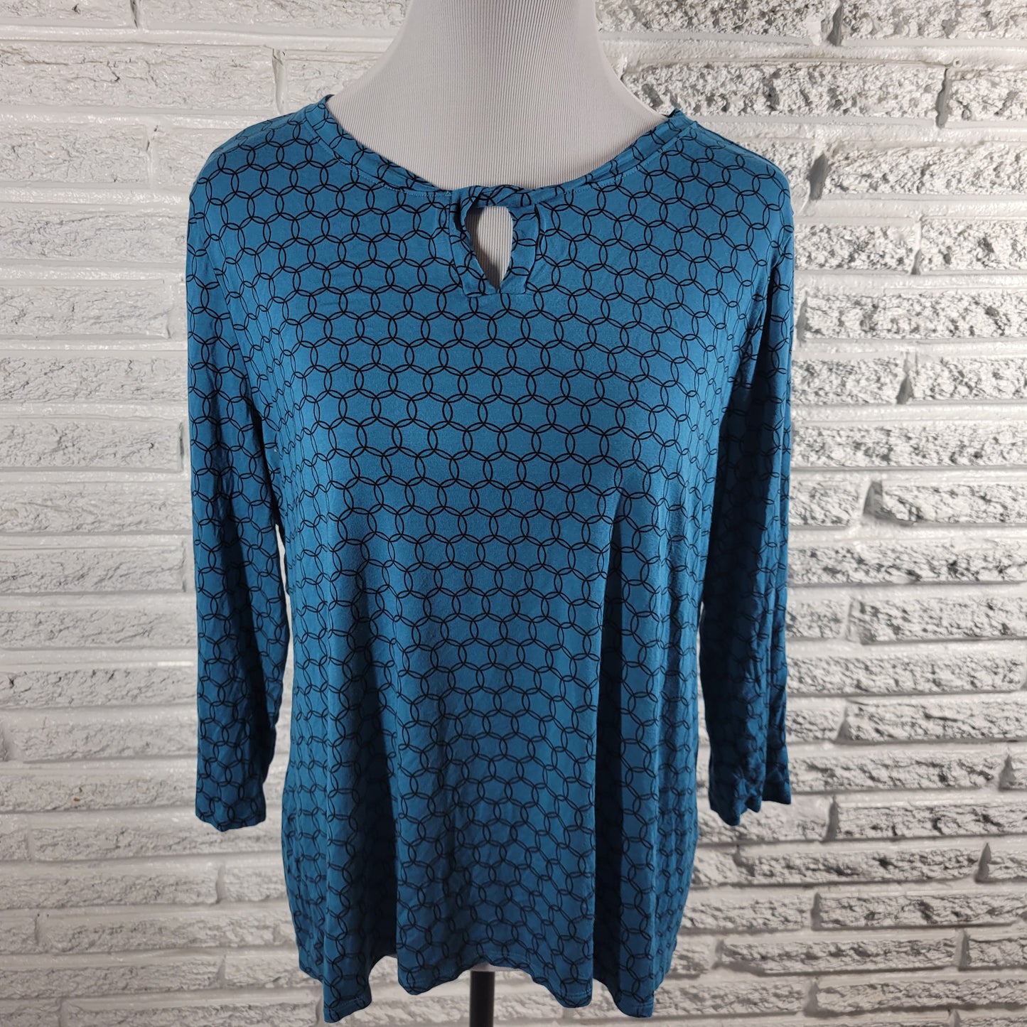 Croft & Barrow XXL Blue Geometric Keyhole Plus Size Rayon Stretch Top GEO177E