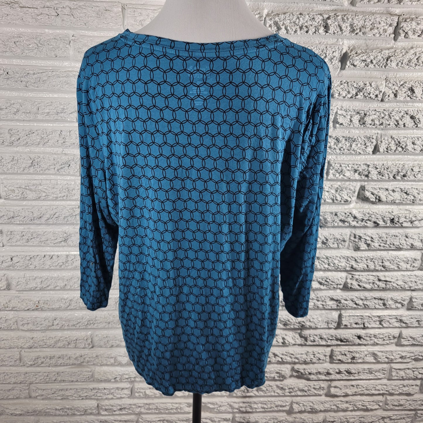 Croft & Barrow XXL Blue Geometric Keyhole Plus Size Rayon Stretch Top GEO177E