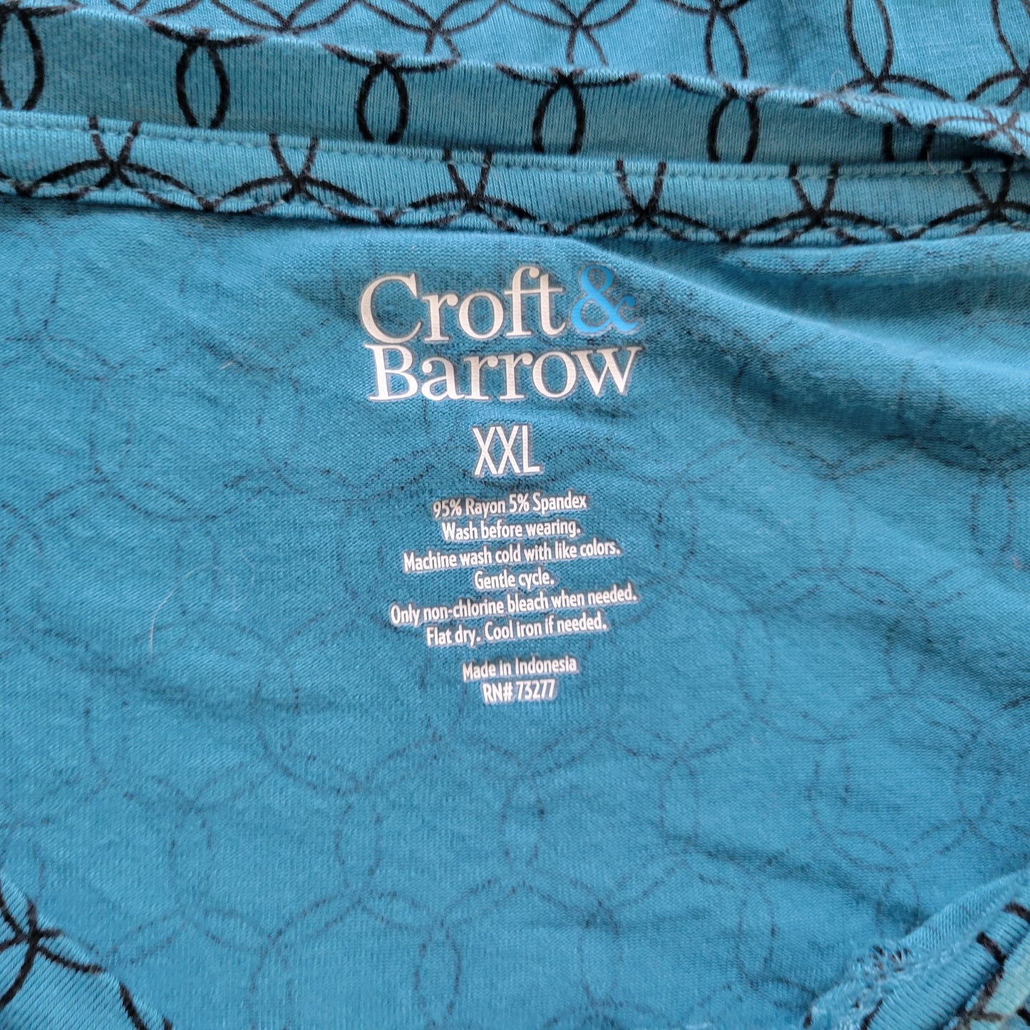 Croft & Barrow XXL Blue Geometric Keyhole Plus Size Rayon Stretch Top GEO177E