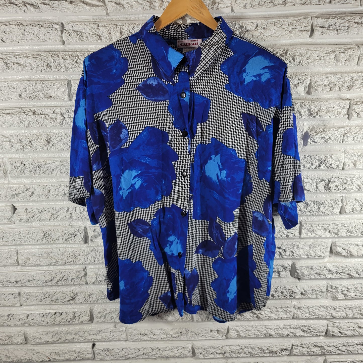 Cabrais 22W Top Blue Black Floral Button Up Shirt Plus Short Sleeve FLO6E
