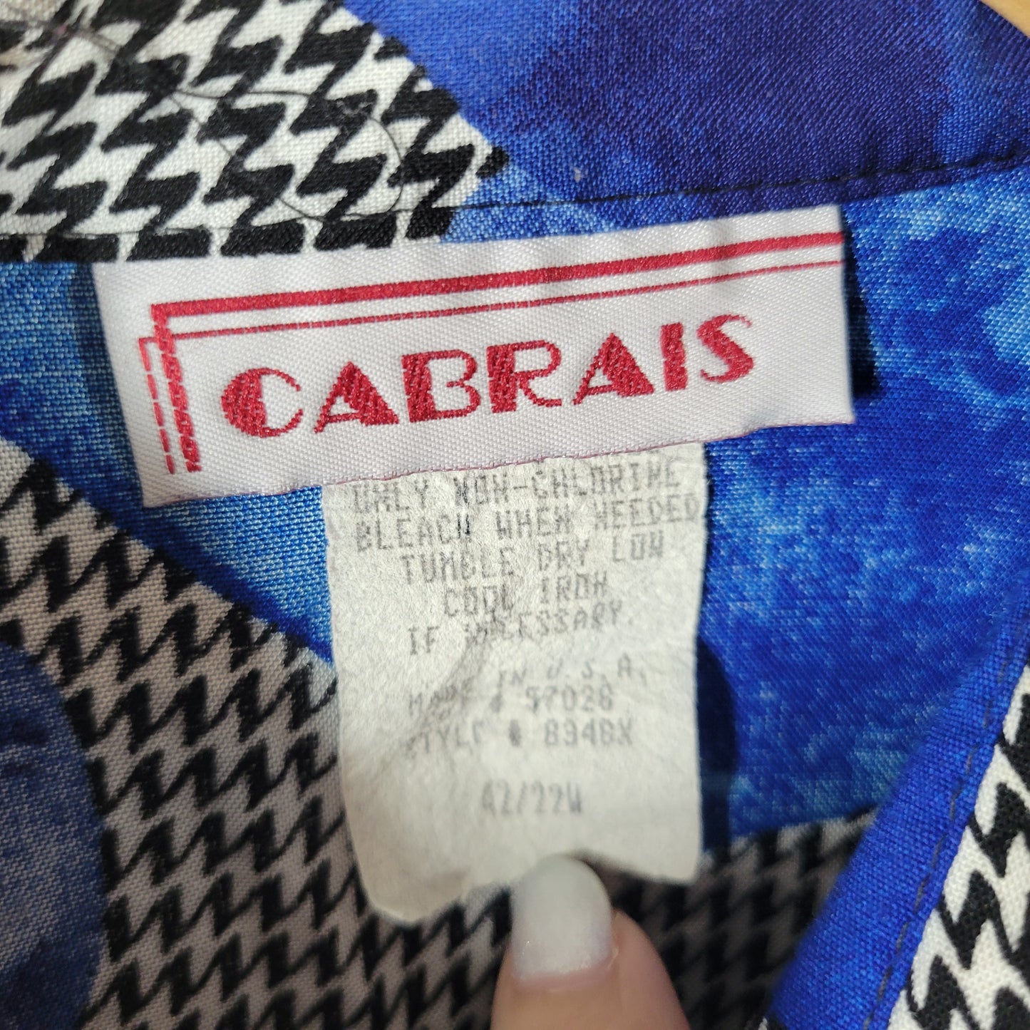 Cabrais 22W Top Blue Black Floral Button Up Shirt Plus Short Sleeve FLO6E