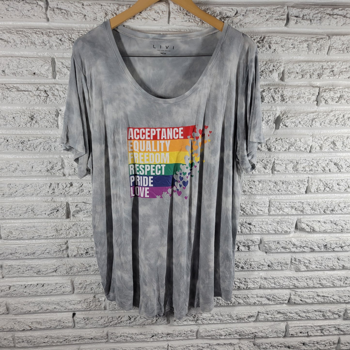 Lane Bryant Livi Rainbow Pride Graphic T-Shirt Gray Tie Dye Womens 18/20 NOV105E