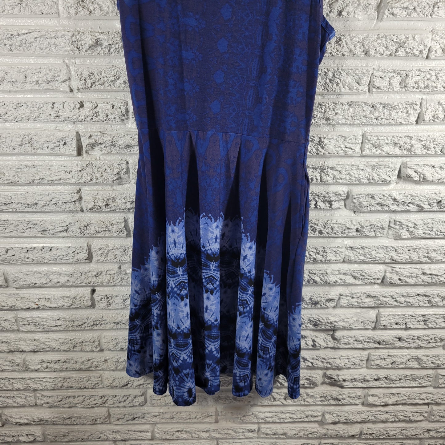 Lularoe Fit Flare Tank Dress XL Blue Tie Dye Sleeveless Pockets Crew Neck TIE18E
