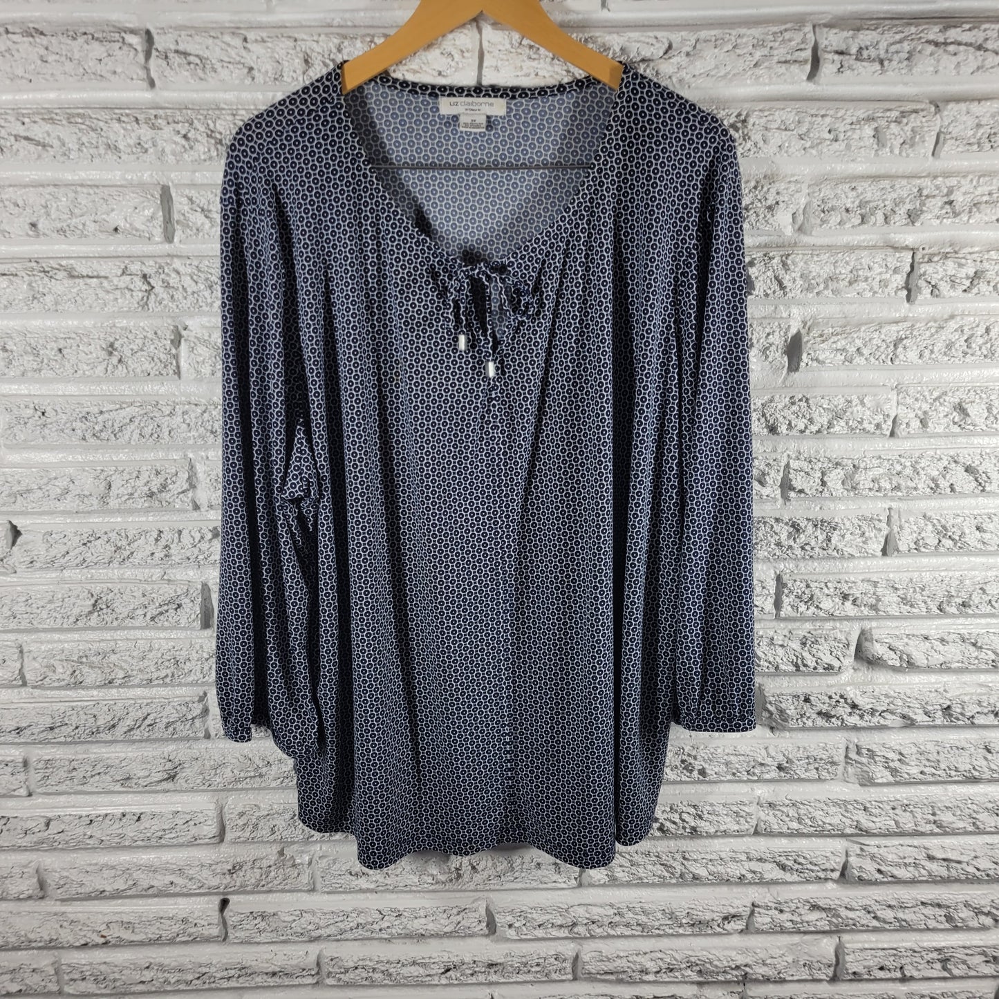 Liz Claiborne 3X Blouse Geometric Circle Keyhole Top Blue White Plus GEO167E