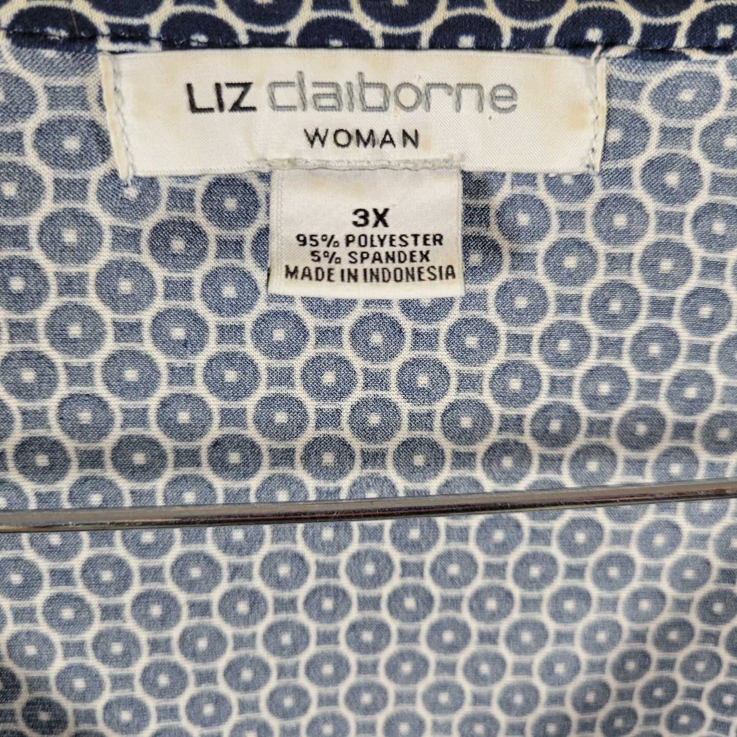 Liz Claiborne 3X Blouse Geometric Circle Keyhole Top Blue White Plus GEO167E
