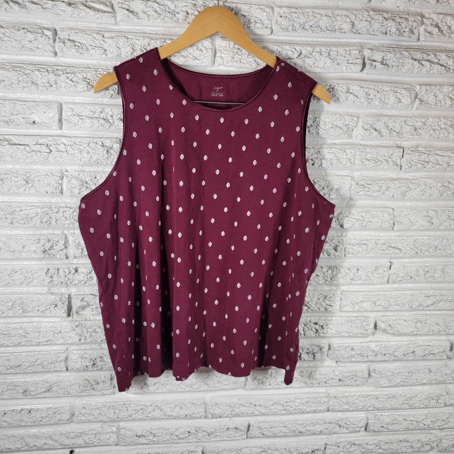 CJ Banks Womens Tank Top 2X Burgundy Leaf Pattern 100% Cotton Sleeveless BUR11E