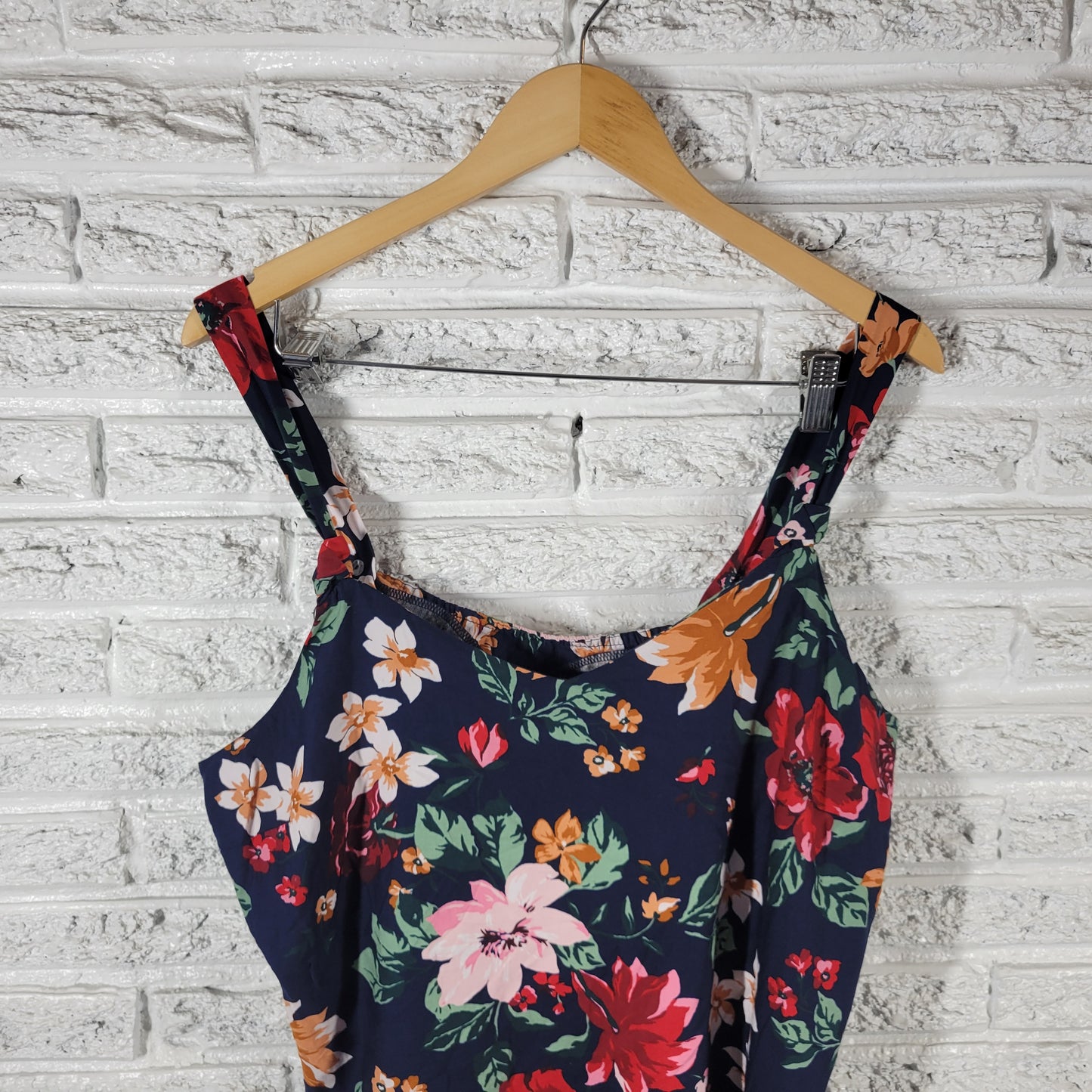 Old Navy Womens Camisole XL Floral V-Neck Rayon Cotton Strappy Tank Top FLO240E