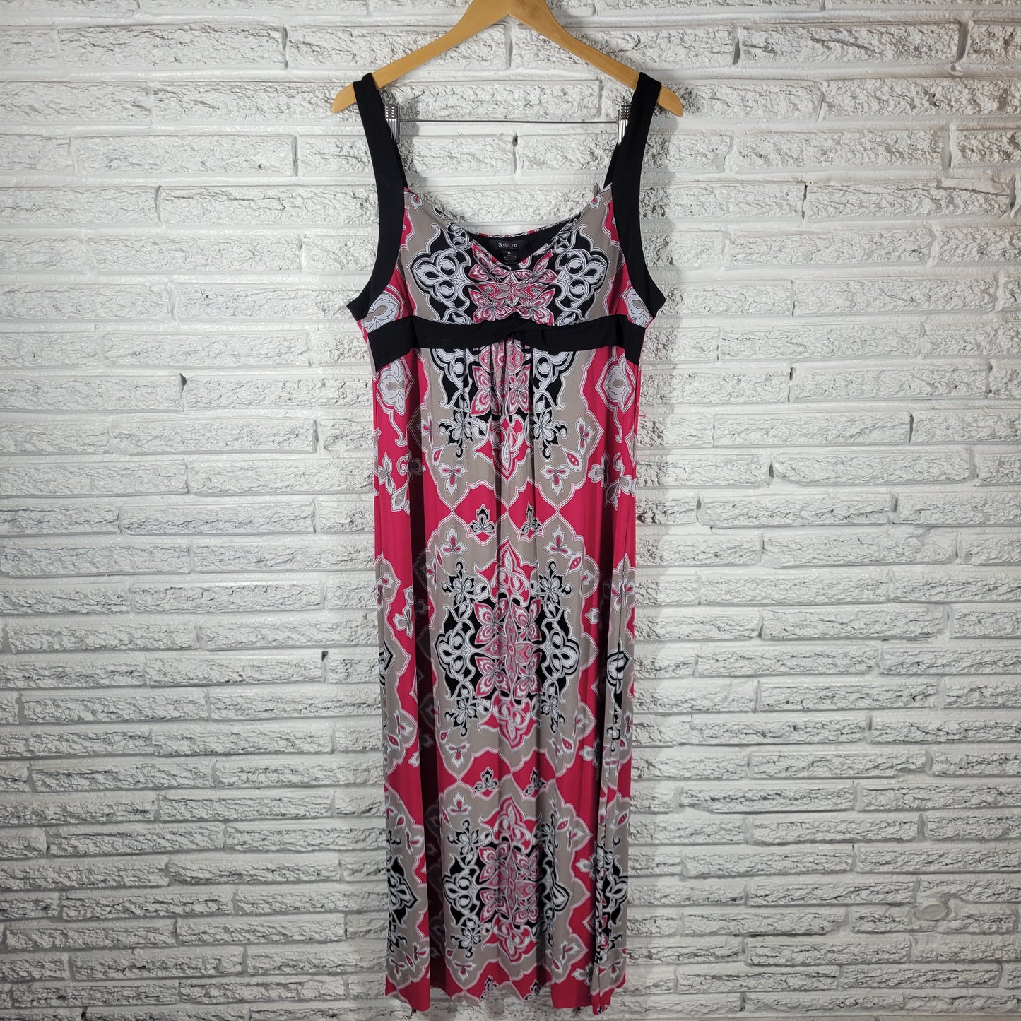 Style & Co XL Sundress Maxi Shift Geometric Floral Sleeveless VNeck Bra FLO176XE
